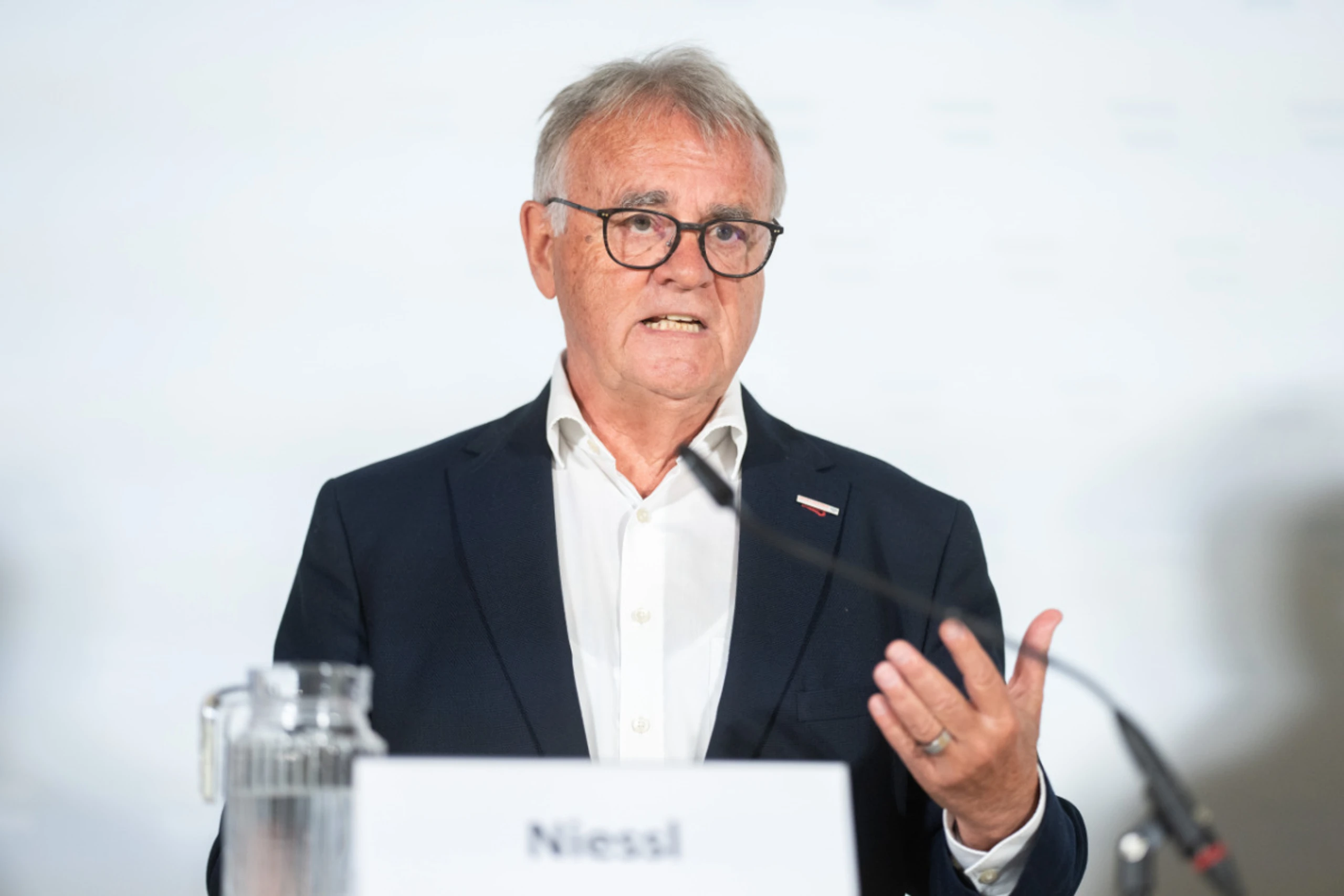 Ex-Landeshauptmann klar für Verlängerung der Wehrpflicht