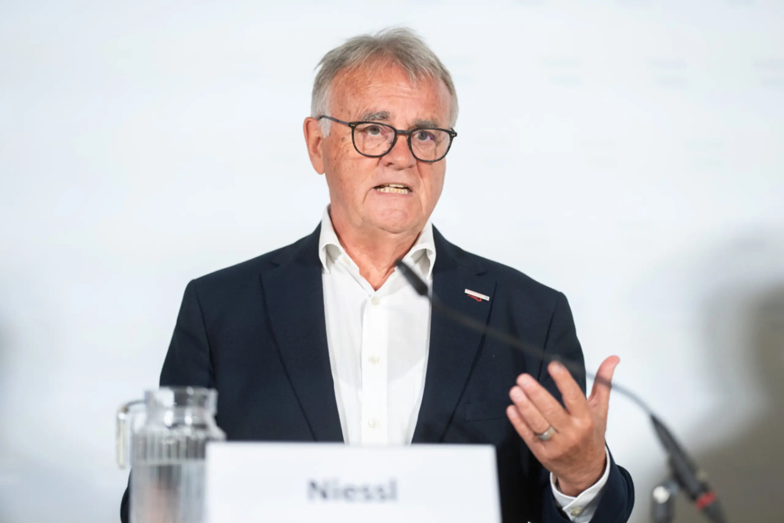 Ex-Landeshauptmann klar für Verlängerung der Wehrpflicht