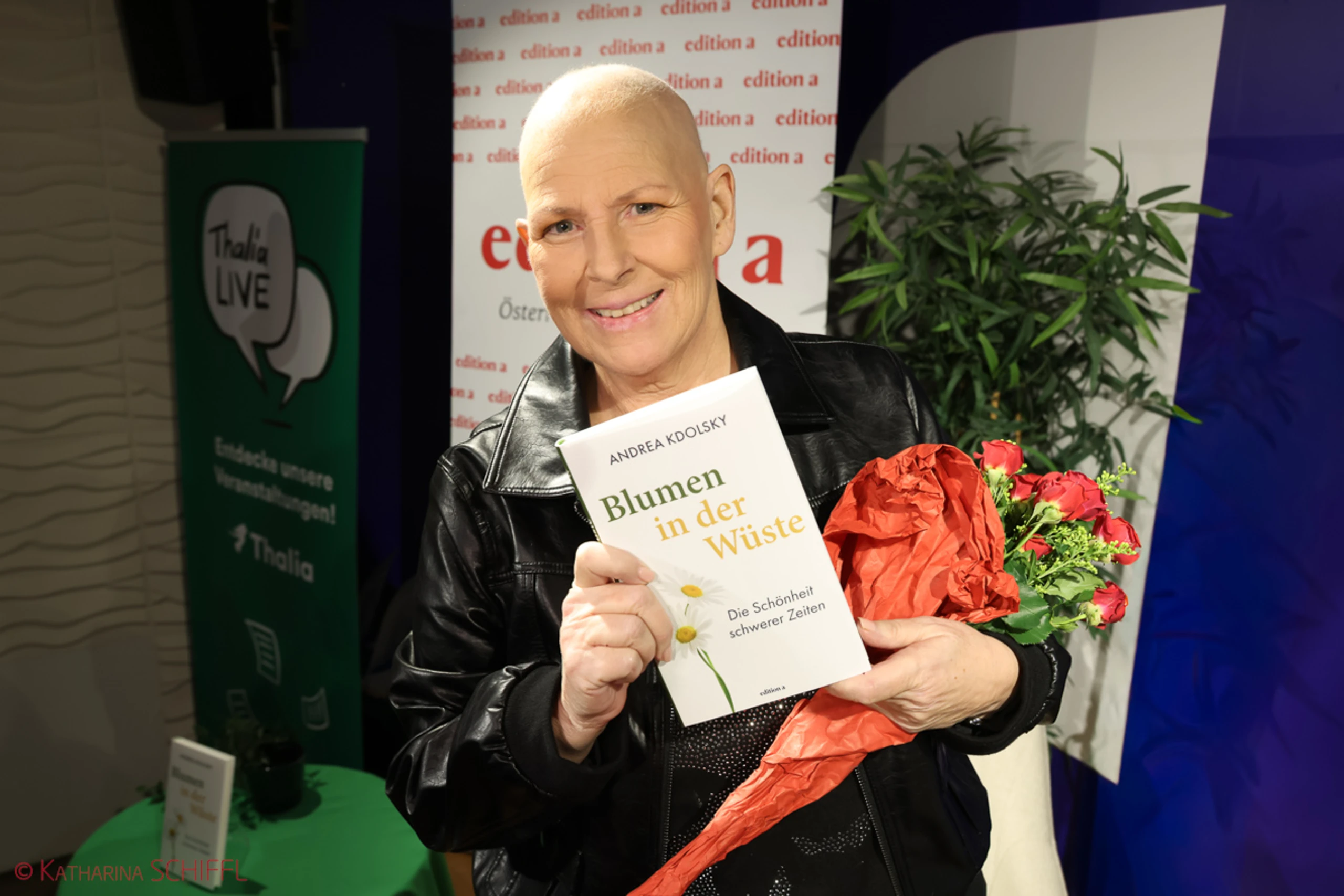 Buchpräsentation von Andrea Kdolsky: Blumen in der Wüste