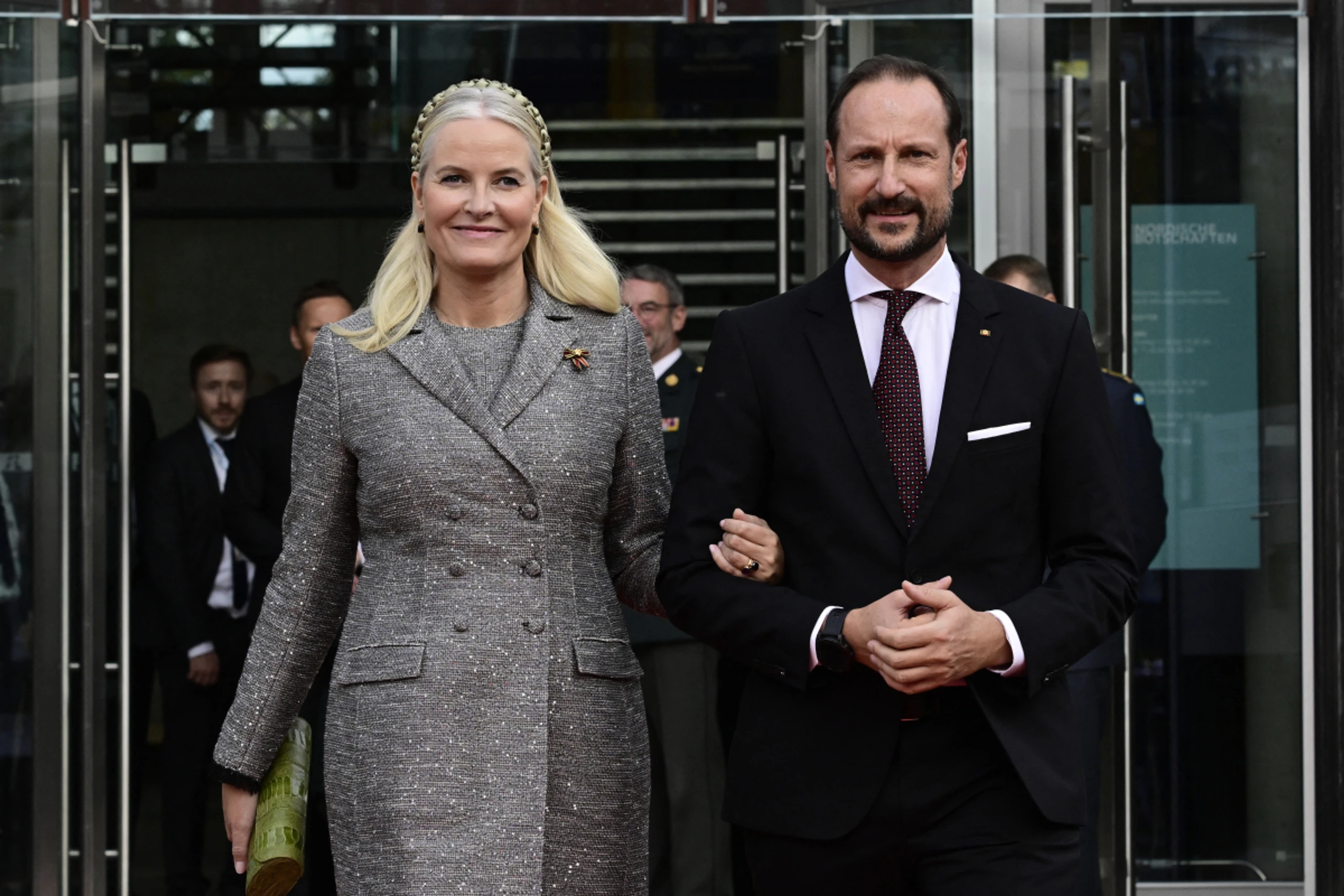 Haakon will für Familie da sein