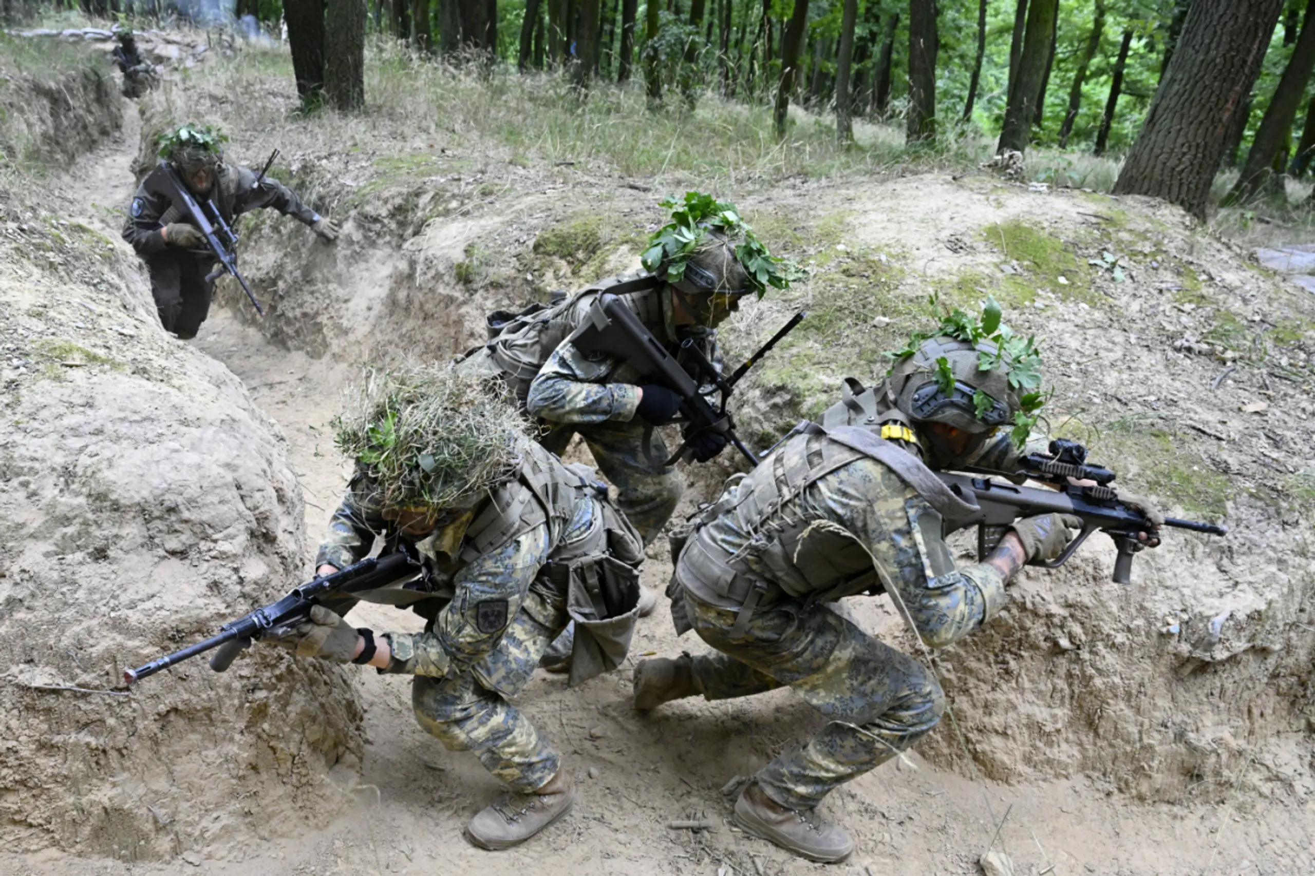 Mehr Soldaten beim Heer