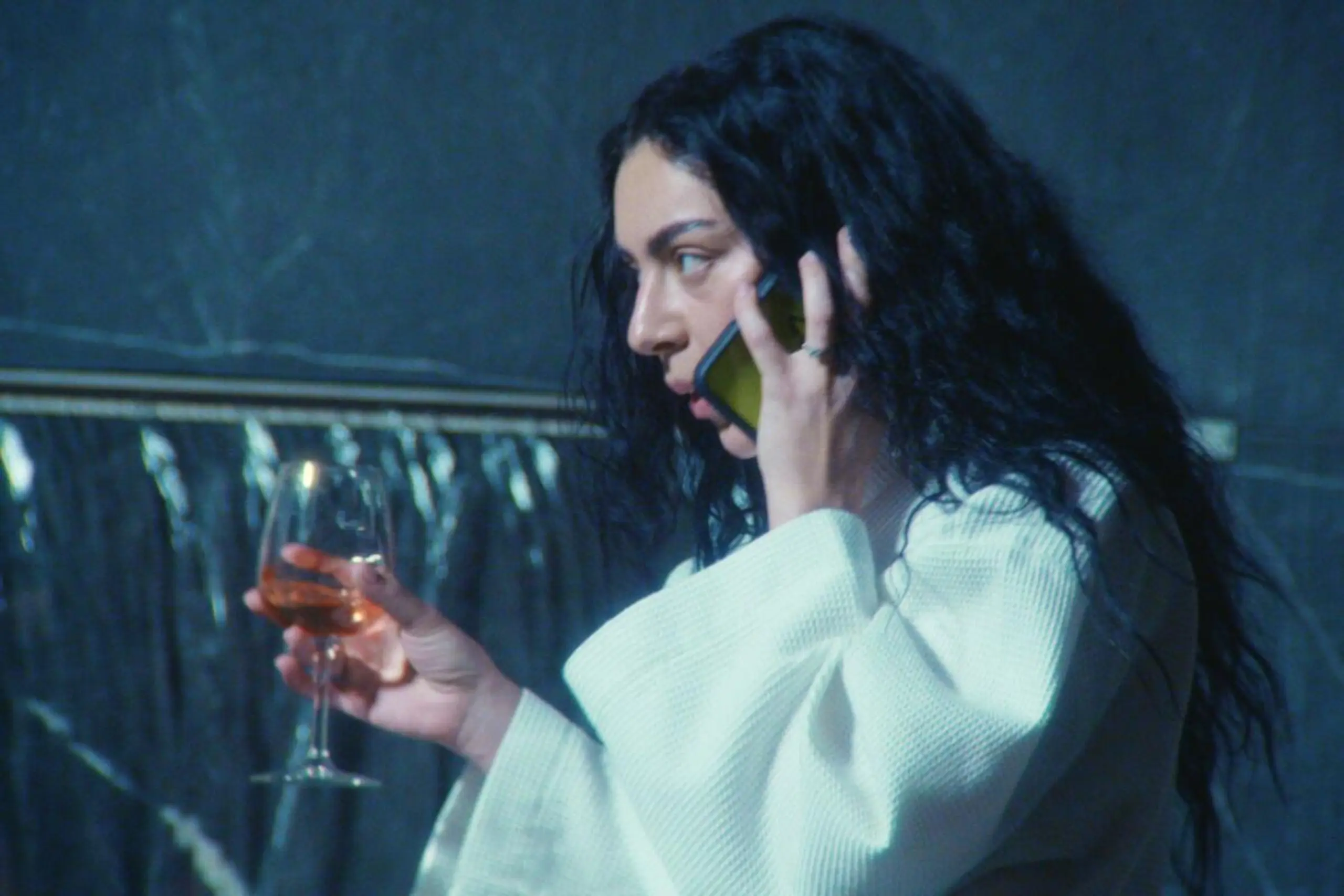 Ein Brat Summer wie im Bilderbuch - auf der Kinoleinwand