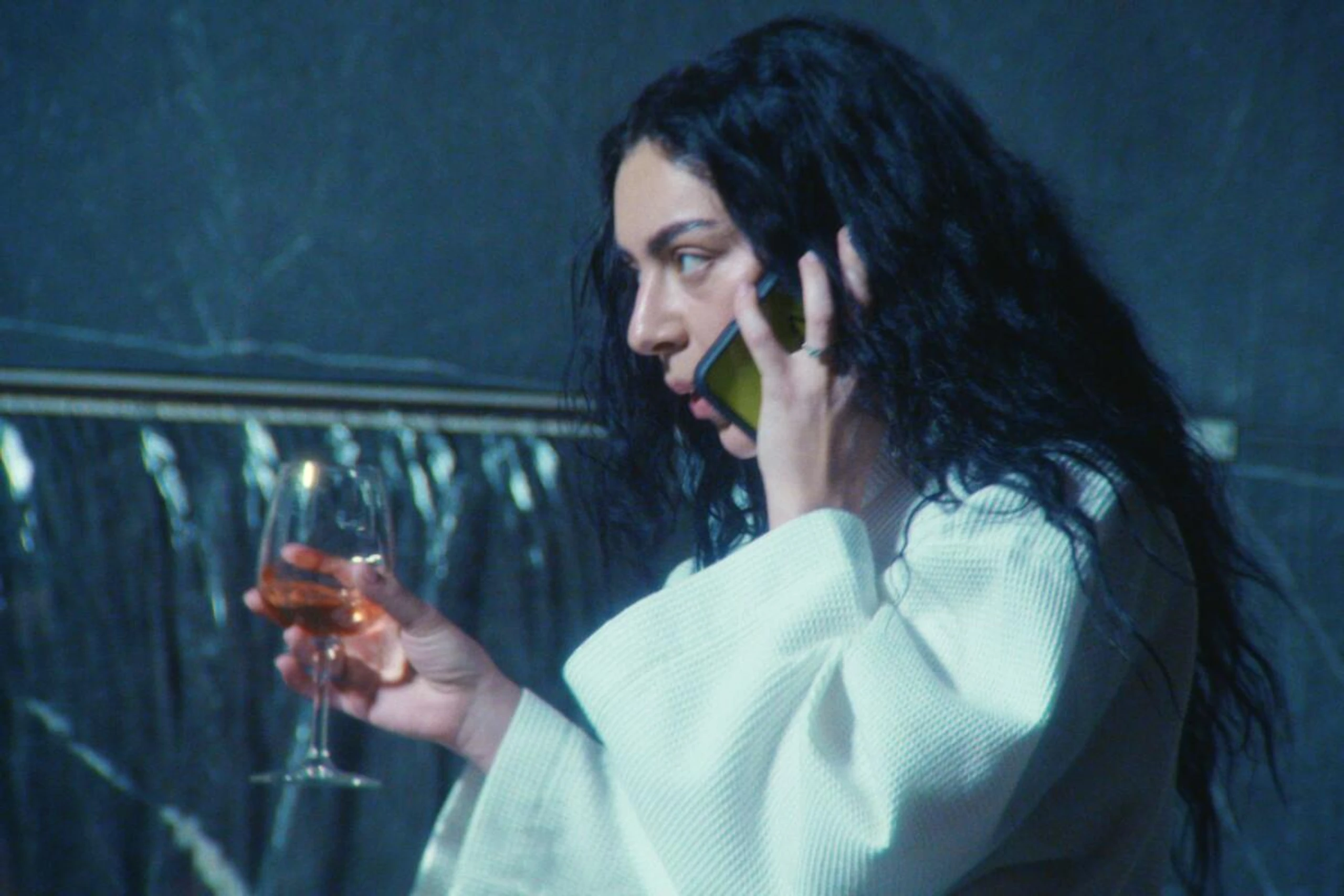 Ein Brat Summer wie im Bilderbuch - auf der Kinoleinwand