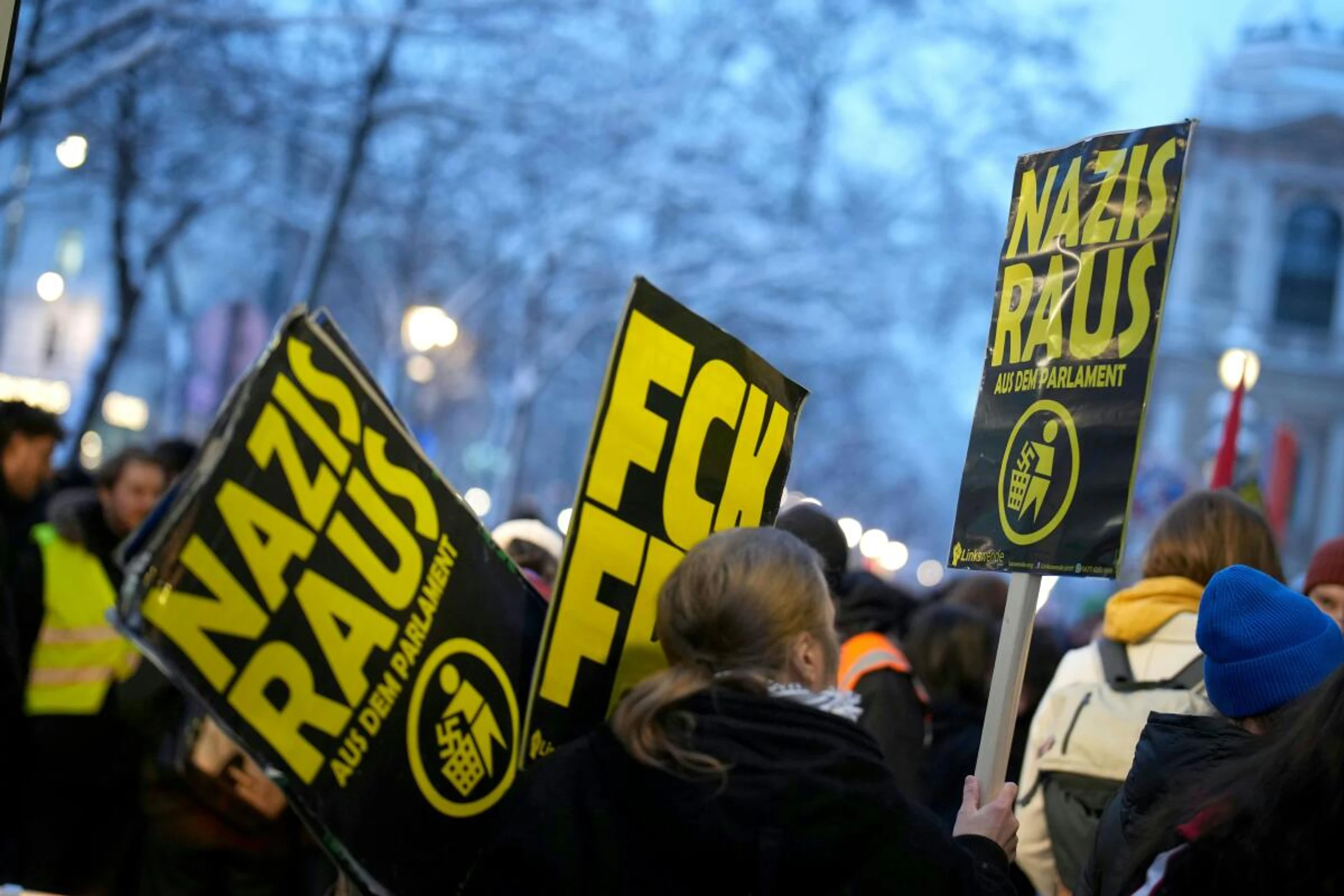 Am Nachmittag startete ein Protestmarsch der "Offensive gegen Rechts"