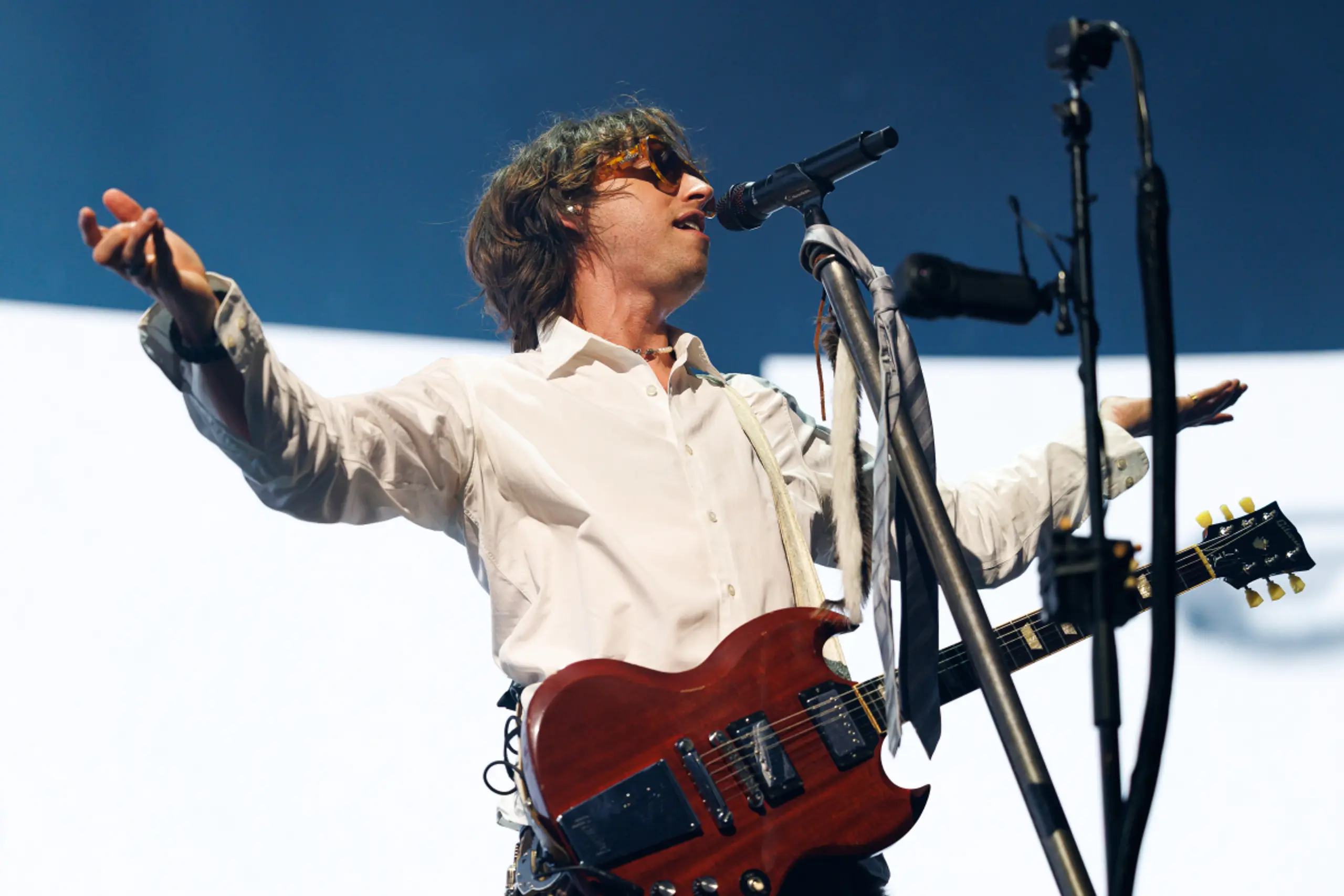 Sänger Maurice Ernst beim Stadthallen-Gig 2025