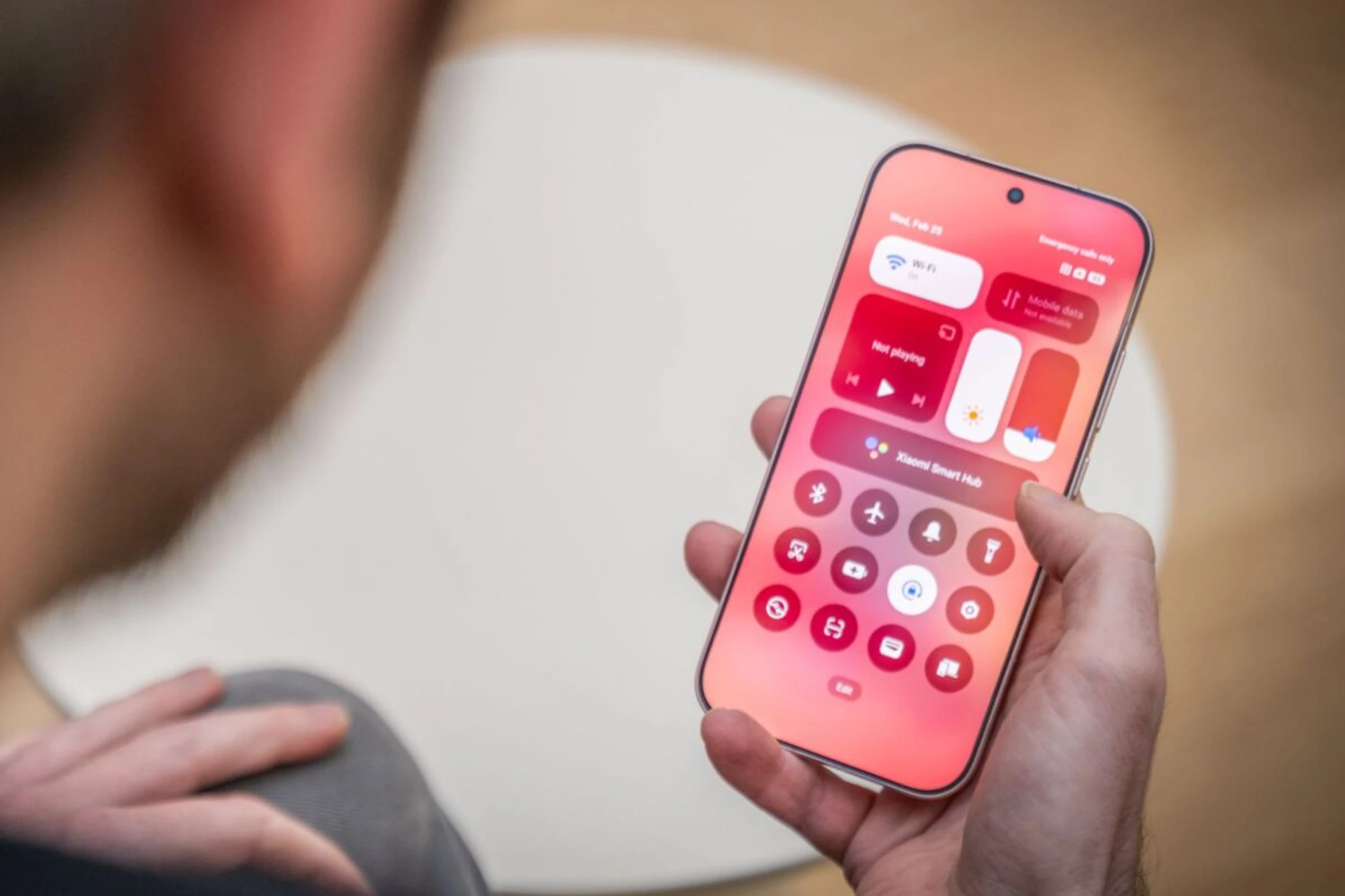 Das Xiaomi 17 ist beim Software-Design von Apple inspiriert