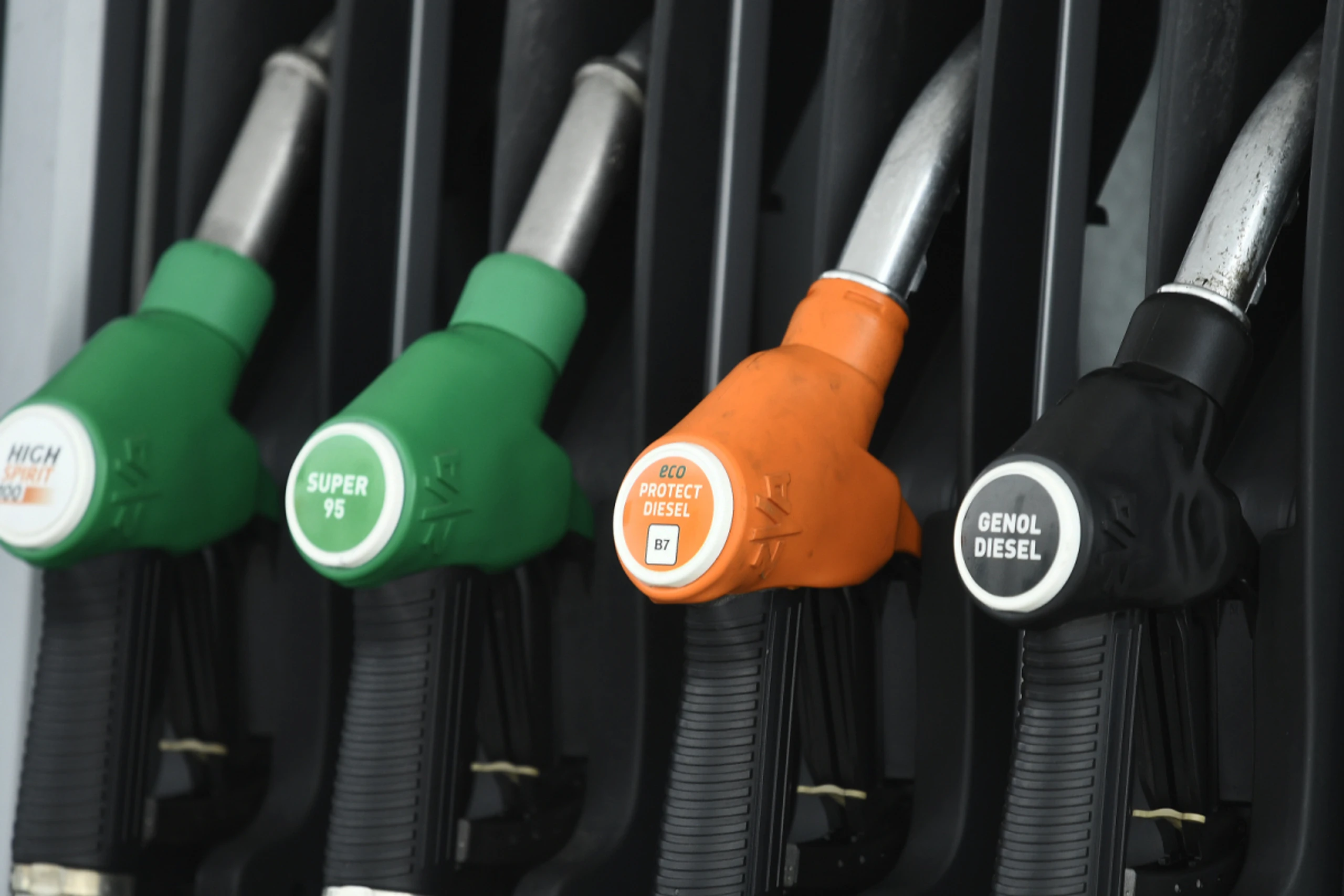 Iran-Krieg treibt Spritpreise in Österreich in die Höhe