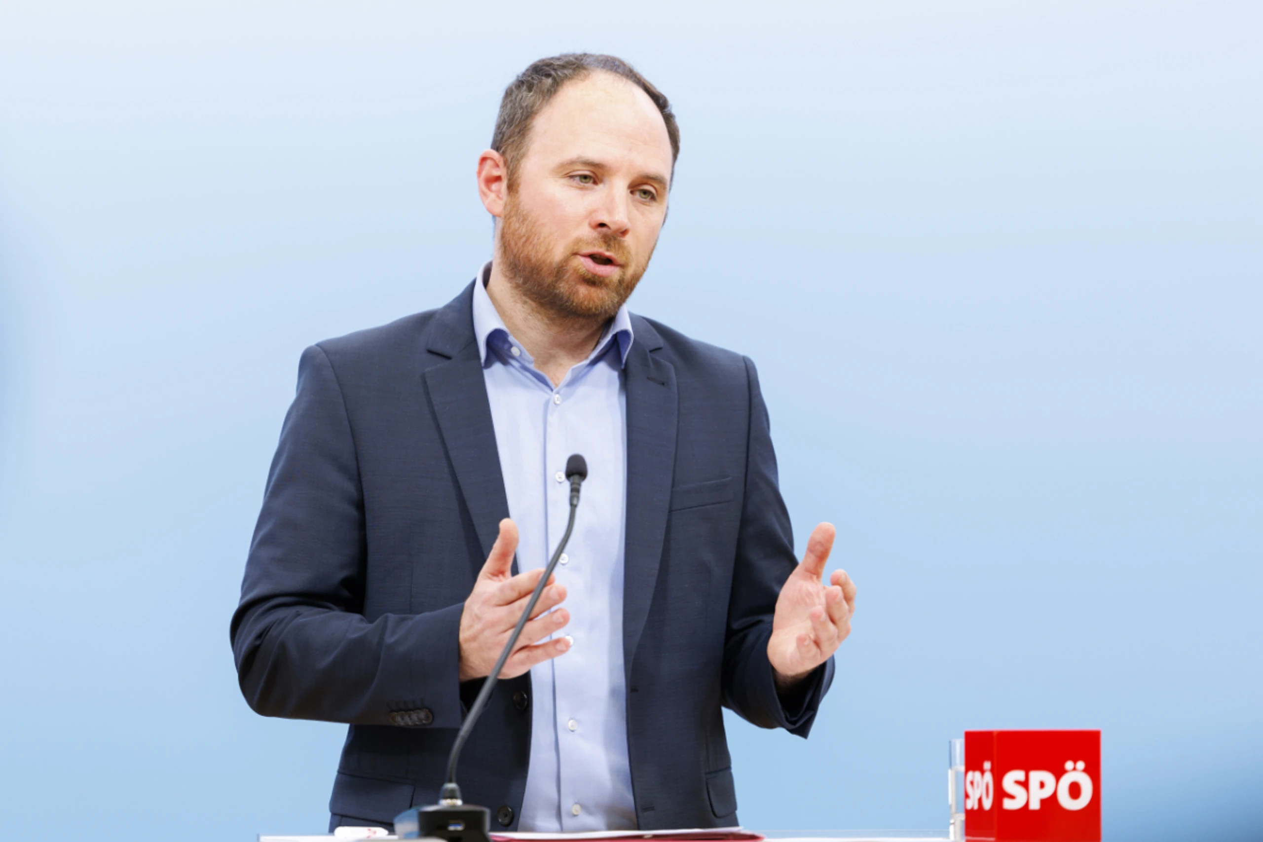 Seltenheim sieht die rote Lage rosig