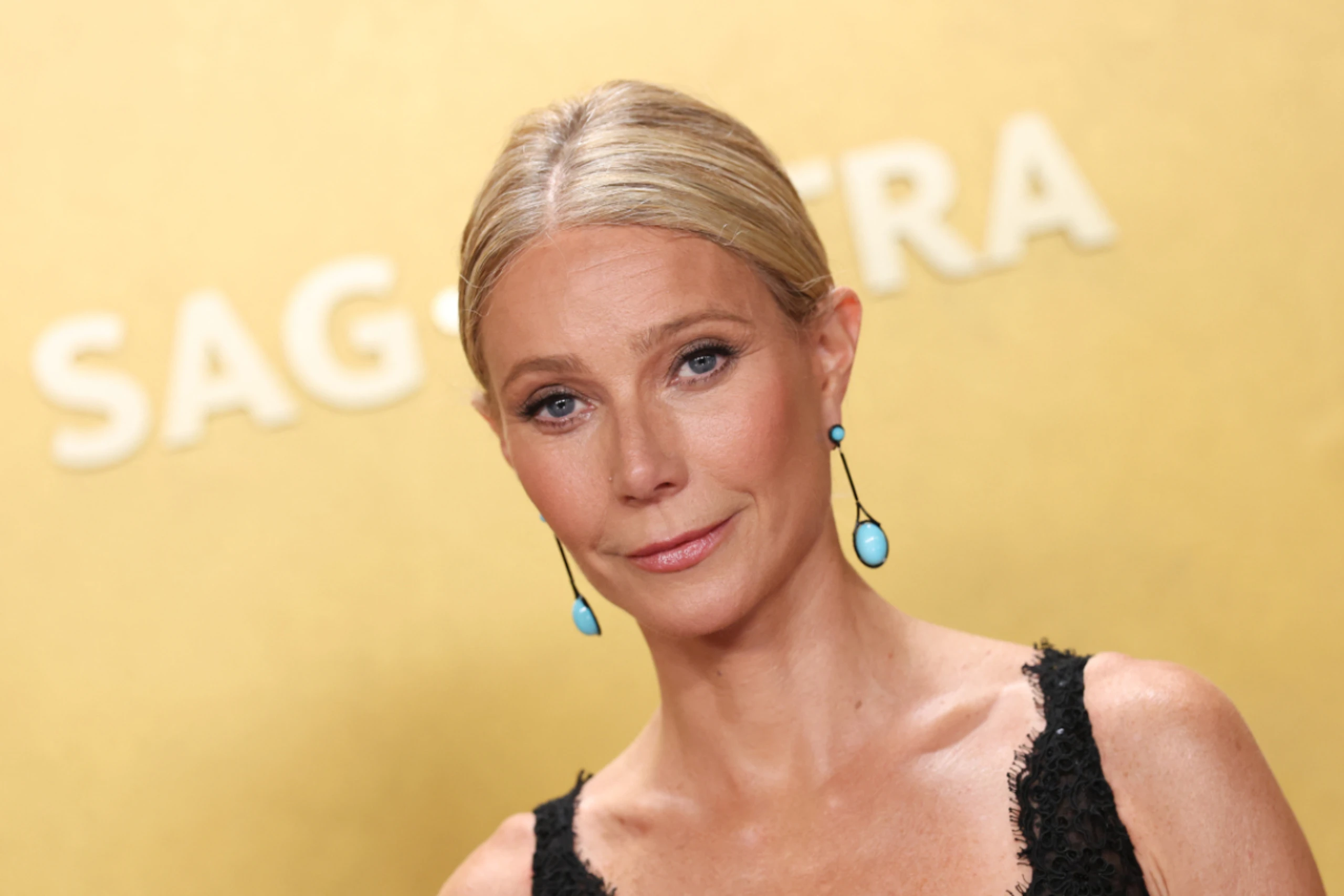 Gwyneth Paltrow wird beim Verteilen der Trophäen helfen