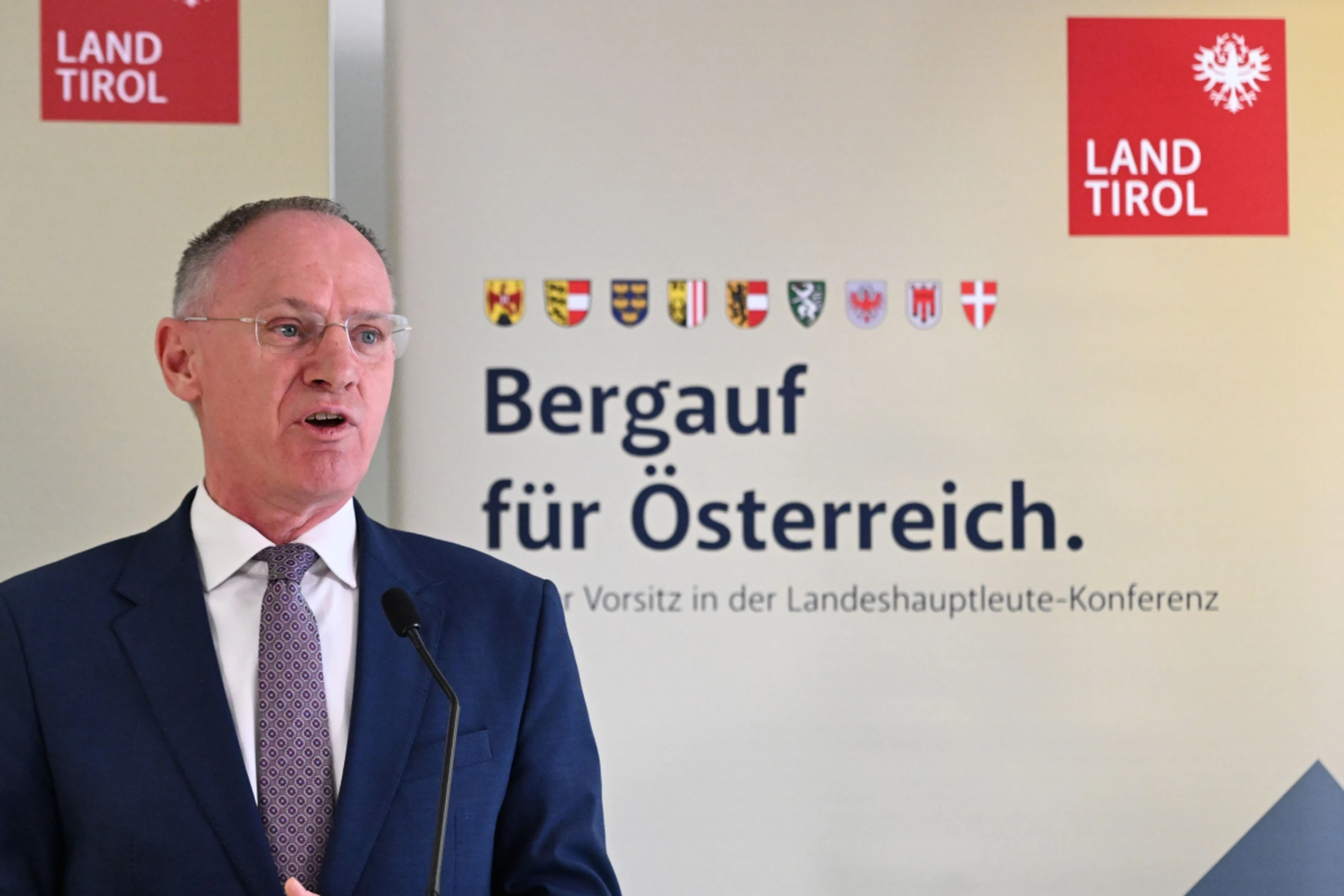 Karner will Rückkehrzentren umsetzen