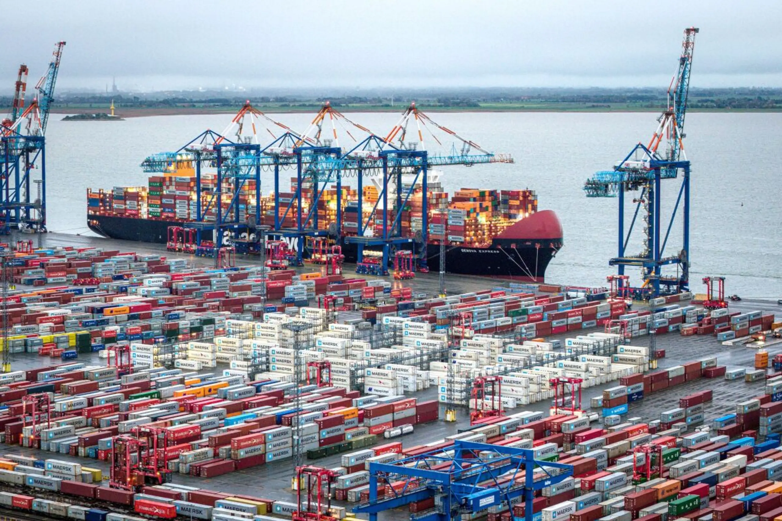 Derzeit kaum Güterverkehr über die Hormuz-Straße (Symbolbild)