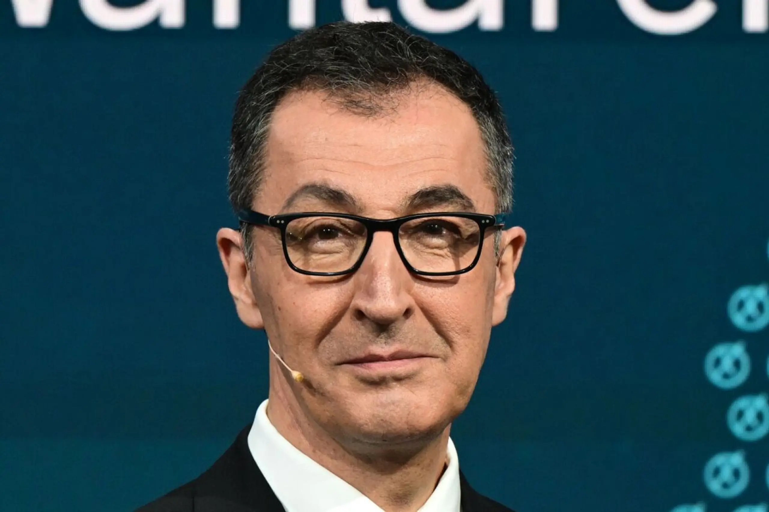 Özdemirs Grüne in Führung