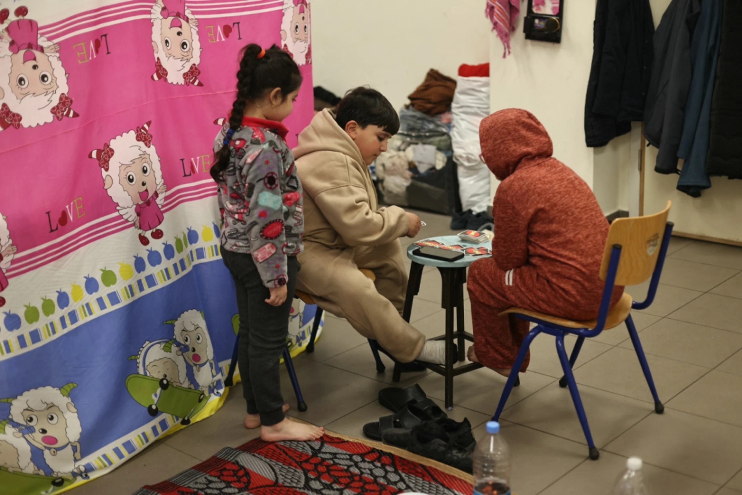 Von Israels Angriffen vertriebene Kinder leben in Beiruter Schule