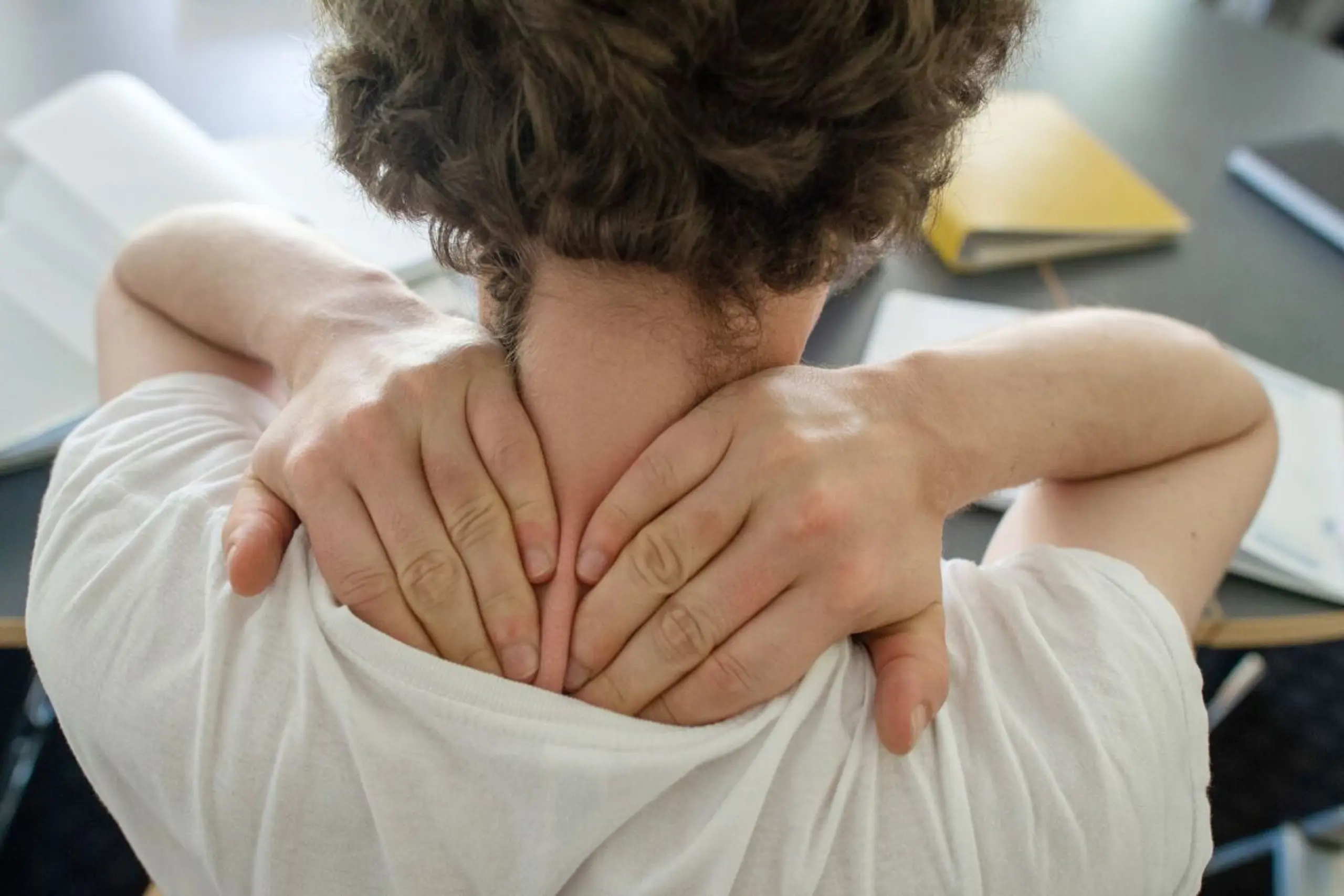 Nackenschmerzen haben mehrere Ursachen