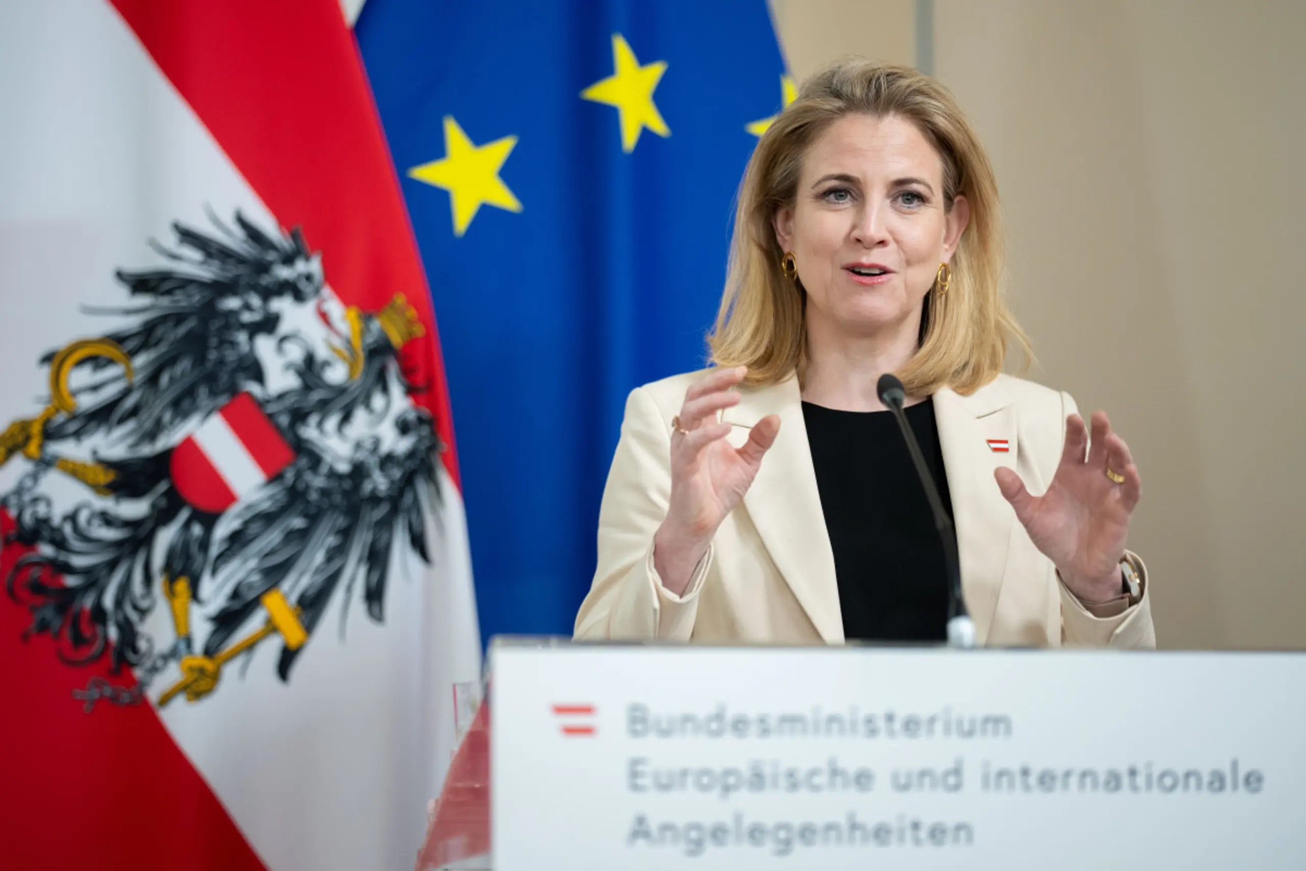 Meinl-Reisinger trifft Amtskollegen Grlić Radman