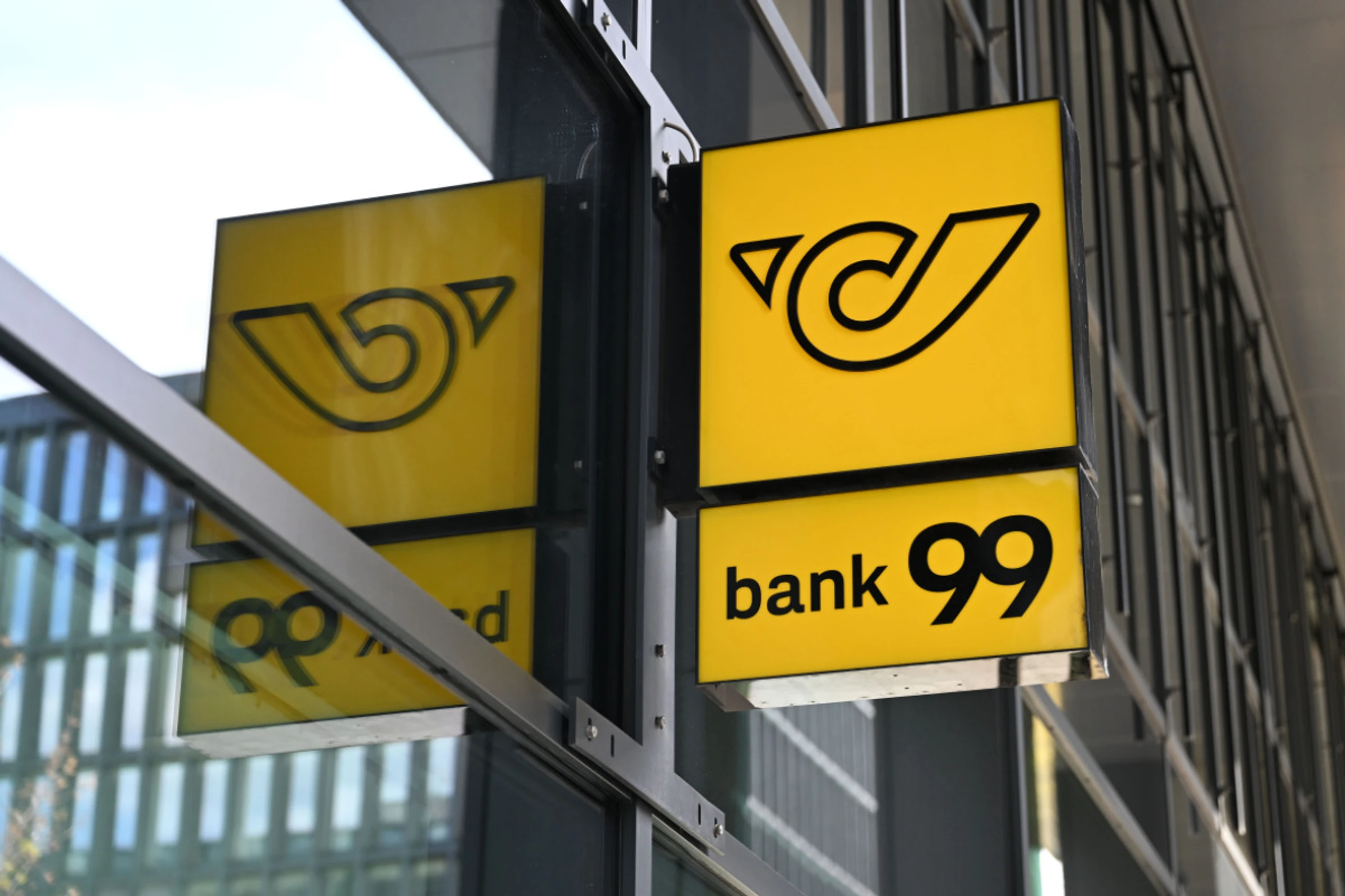 Die Post will ihr Angebot bei der Bank99 deutlich ausbauen