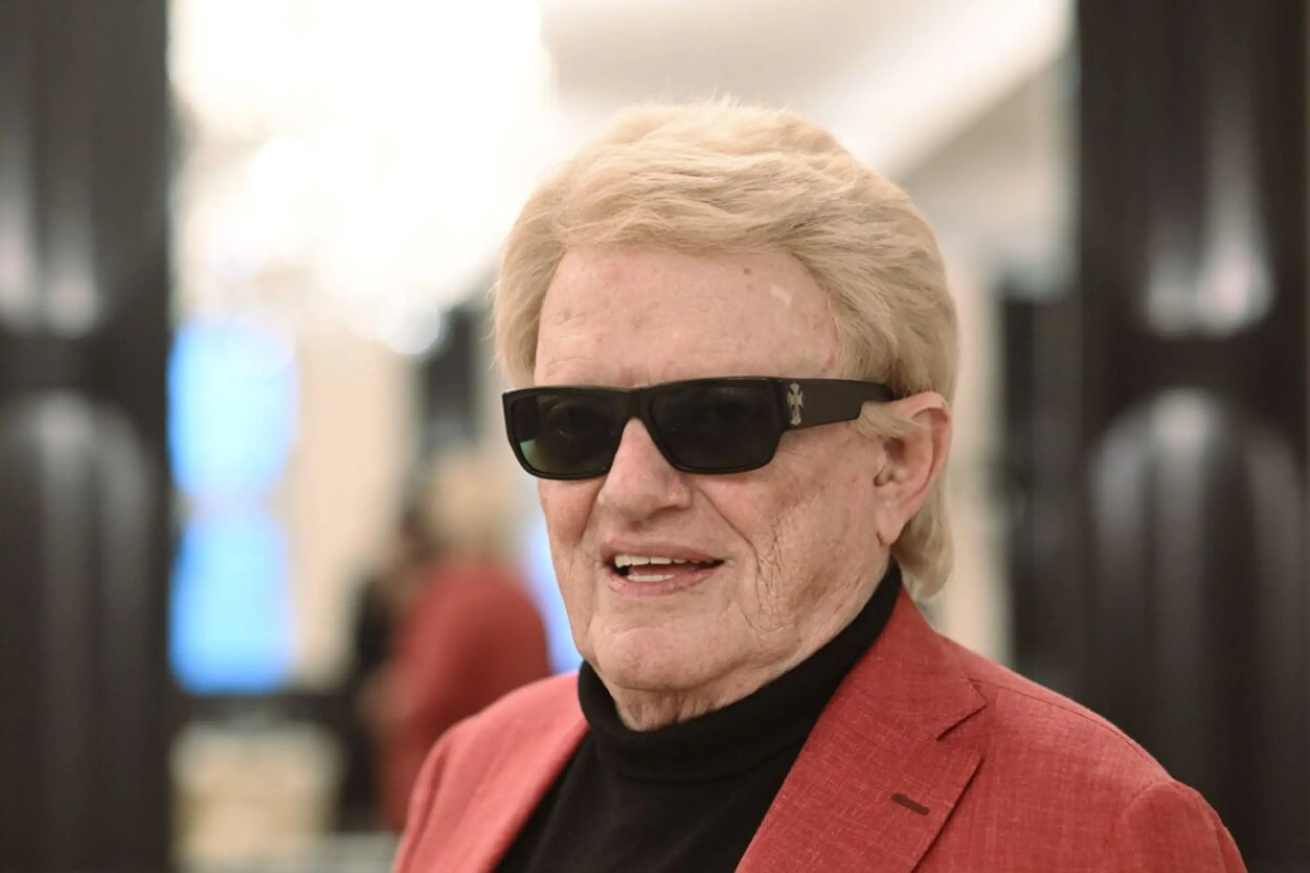 ++ ARCHIVBILD ++ Kultsänger mit Sonnenbrille: Heino