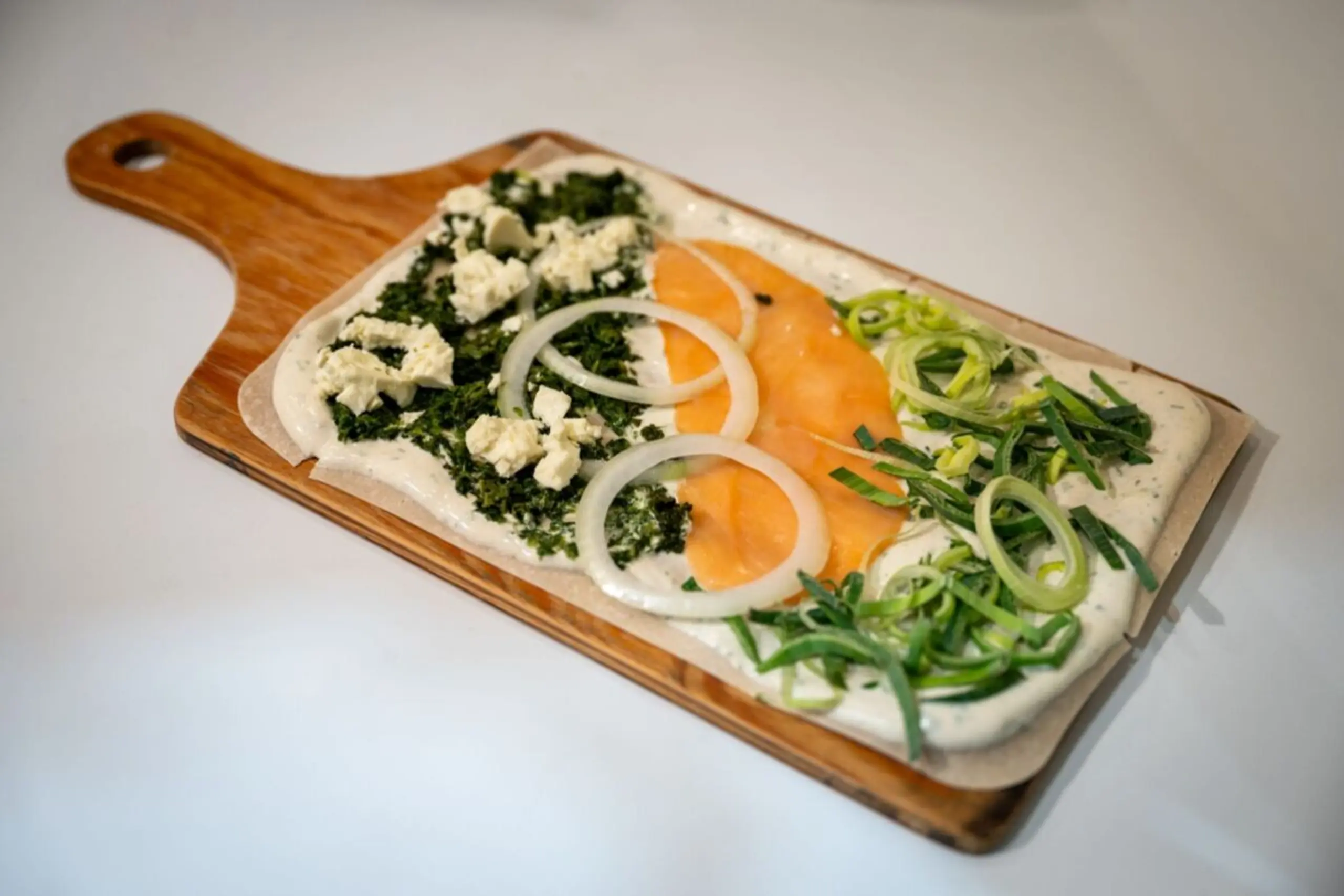 Ein Flammkuchen für alle, die sich nicht entscheiden können