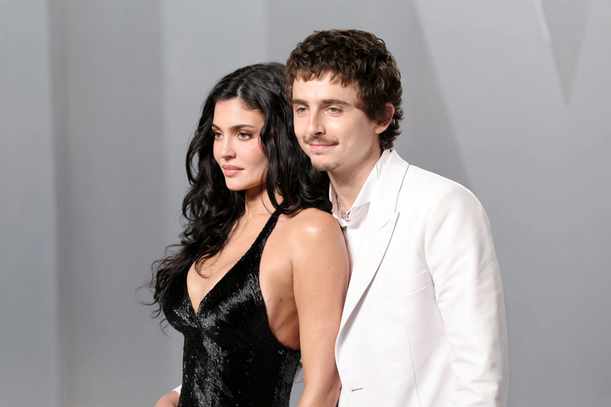 Timothee Chalamet und Kylie Jenner vor Beginn der Gala