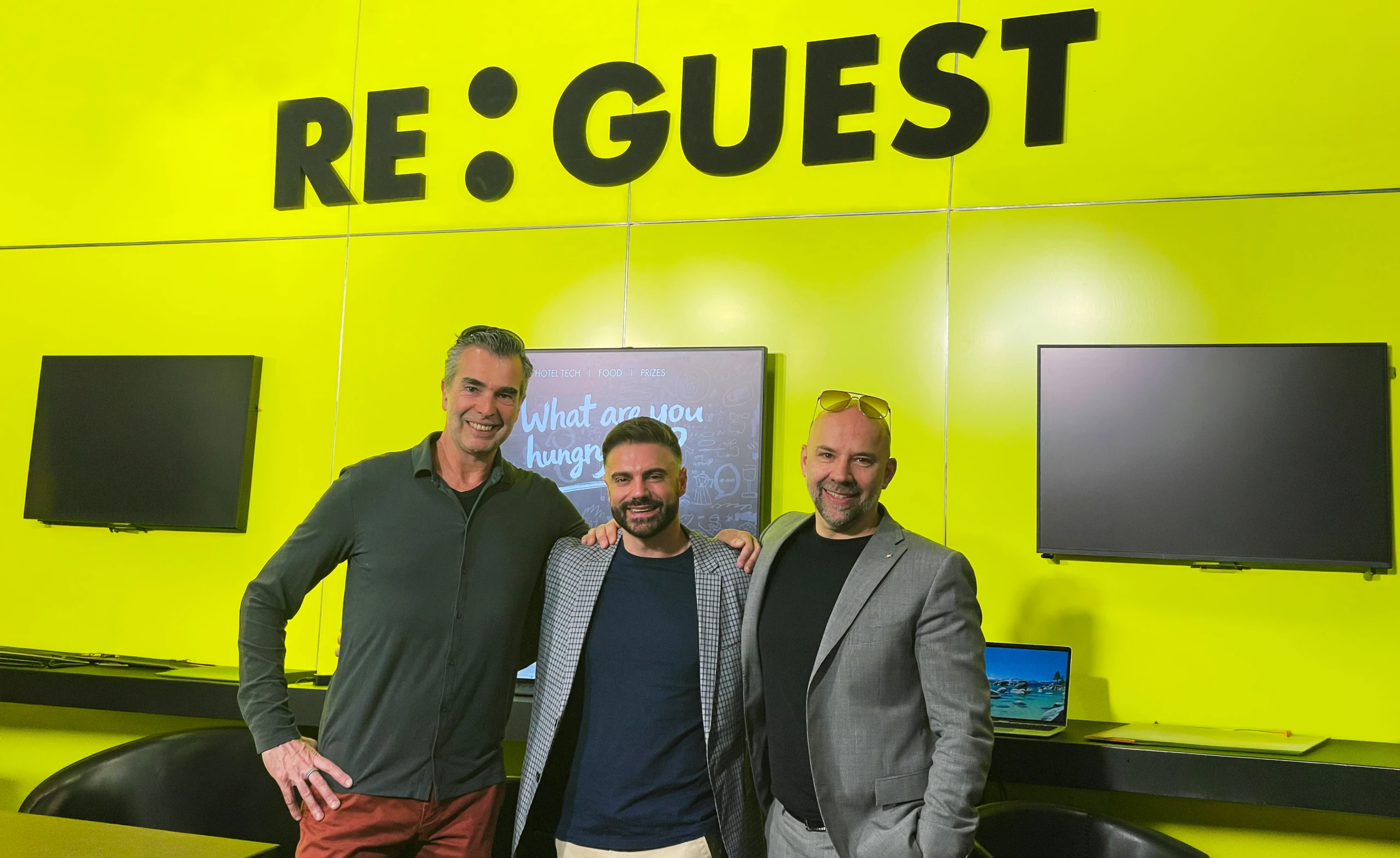 ReGuest AG übernimmt britische UP Hotel Agency