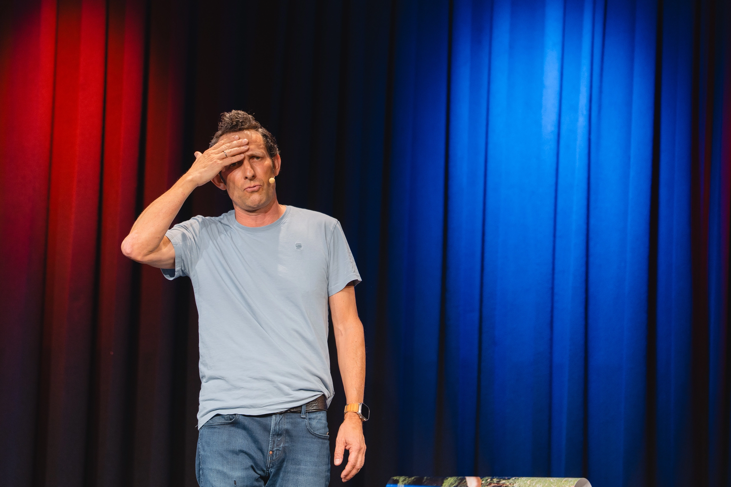 Tom Walek startet Ö3-Mikromann-Tour in der Wiener Kulisse