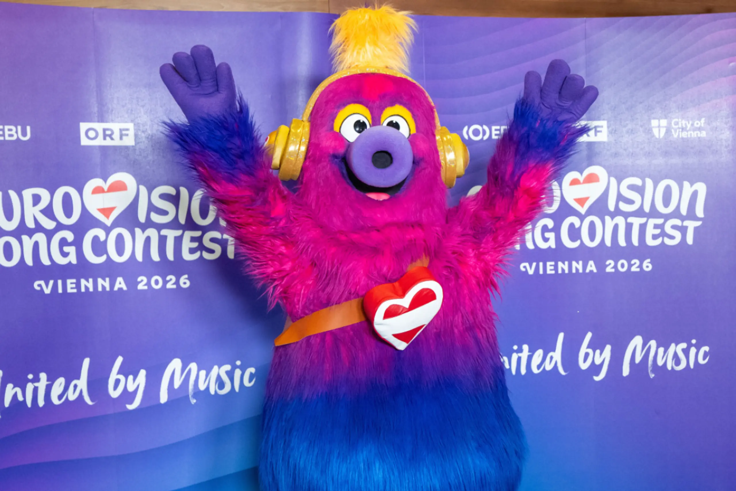 Auri ist dem ESC gebührend eine Frohnatur