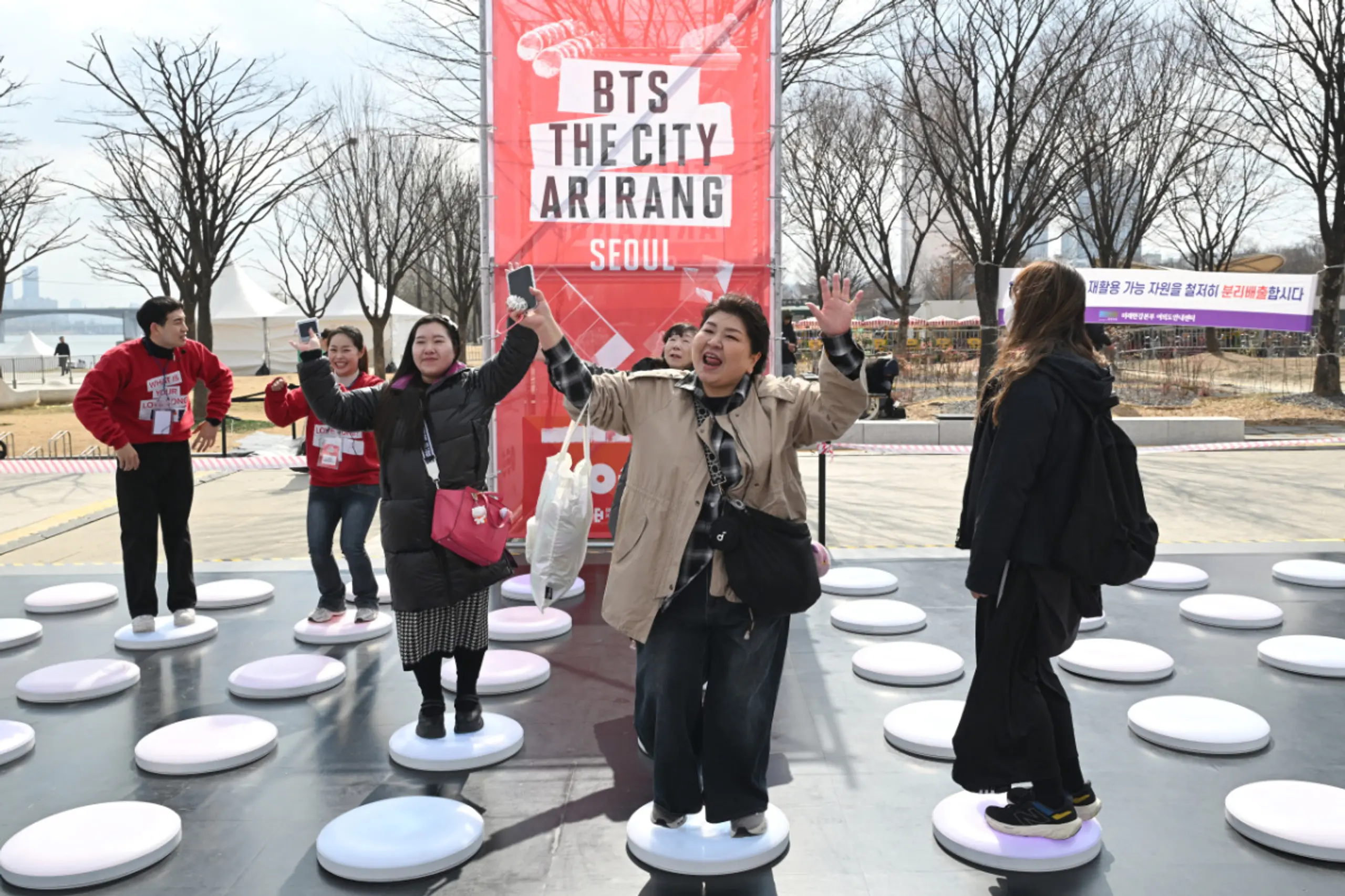 Fans in Südkorea und weltweit fiebern einer BTS-Renaissance entgegen