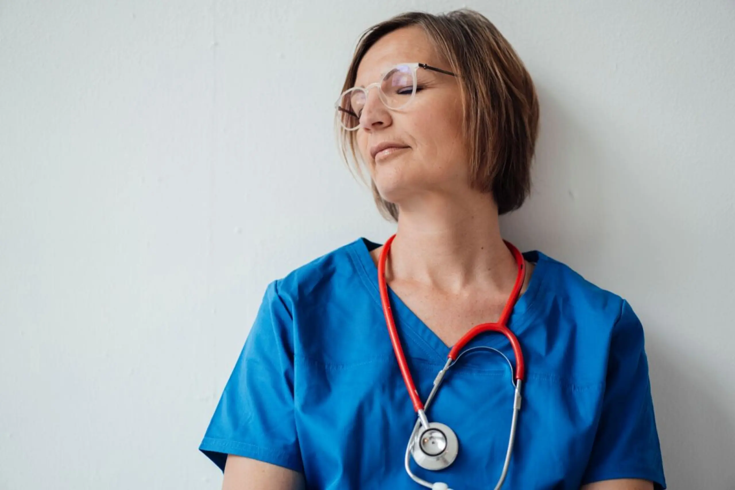 Wer im Job mit starken Emotionen konfrontiert ist, sollte sich sammeln