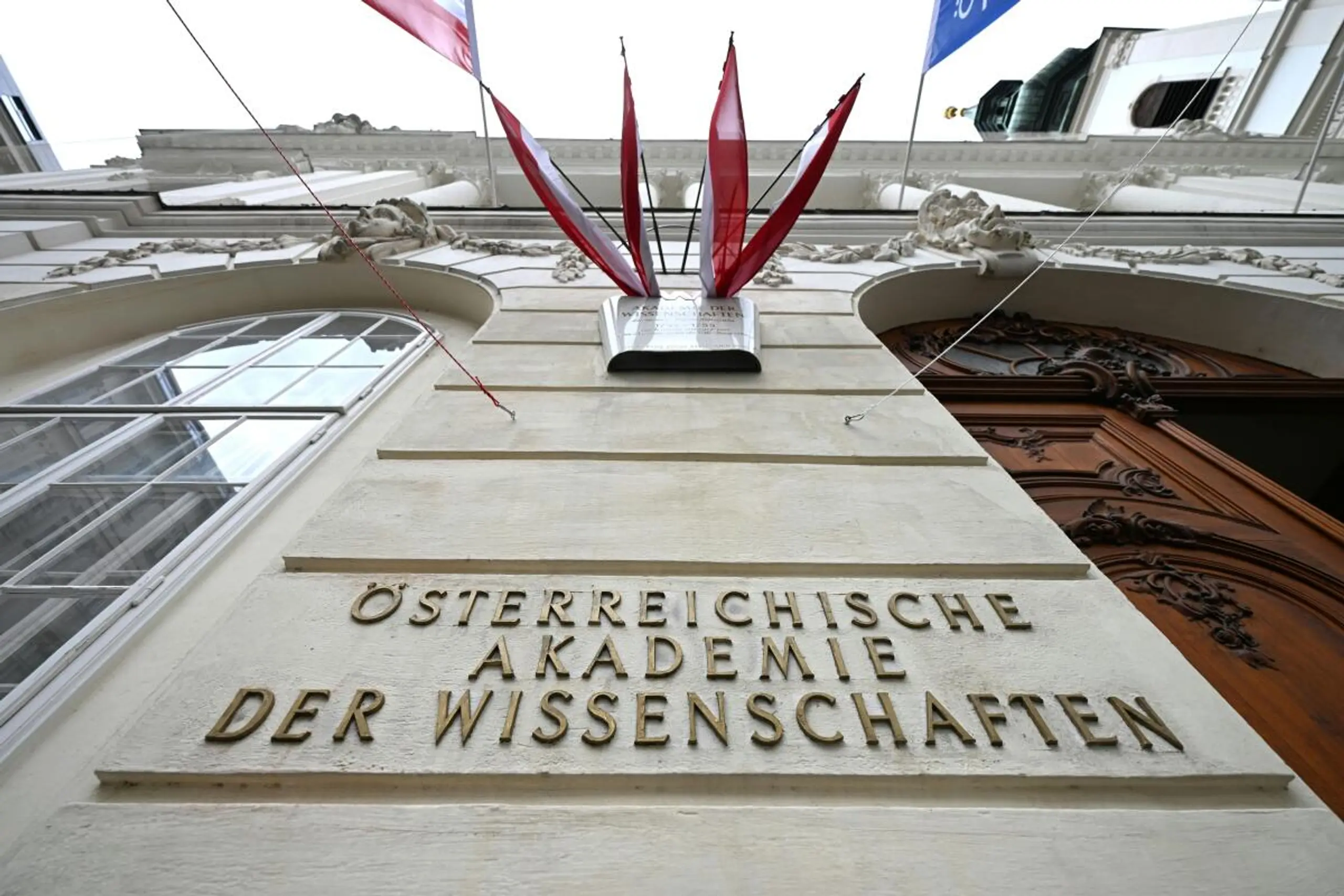 Akademie wird jünger und weiblicher