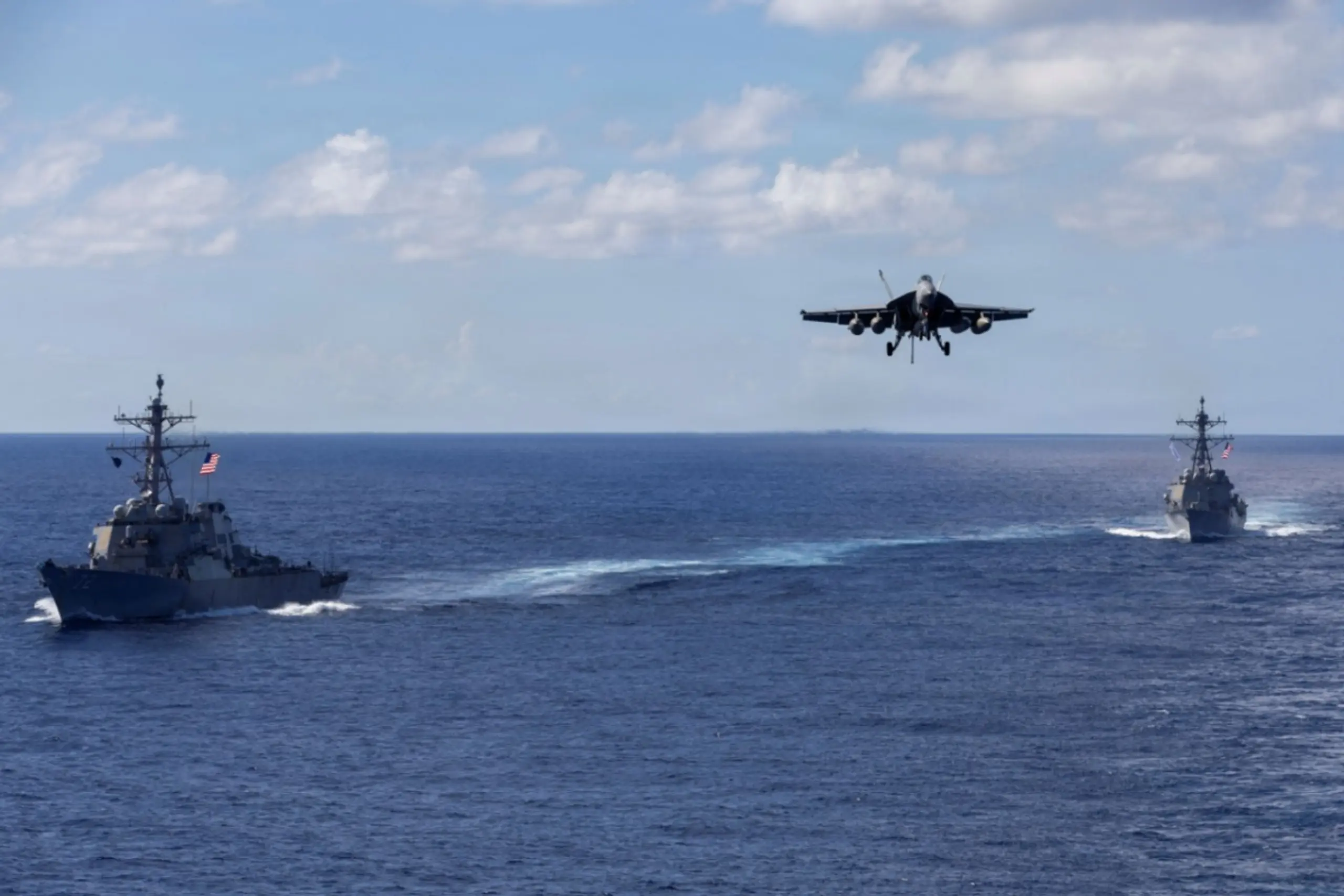 Kampfjetzts stiegen zu Drohenaufklärugn auf