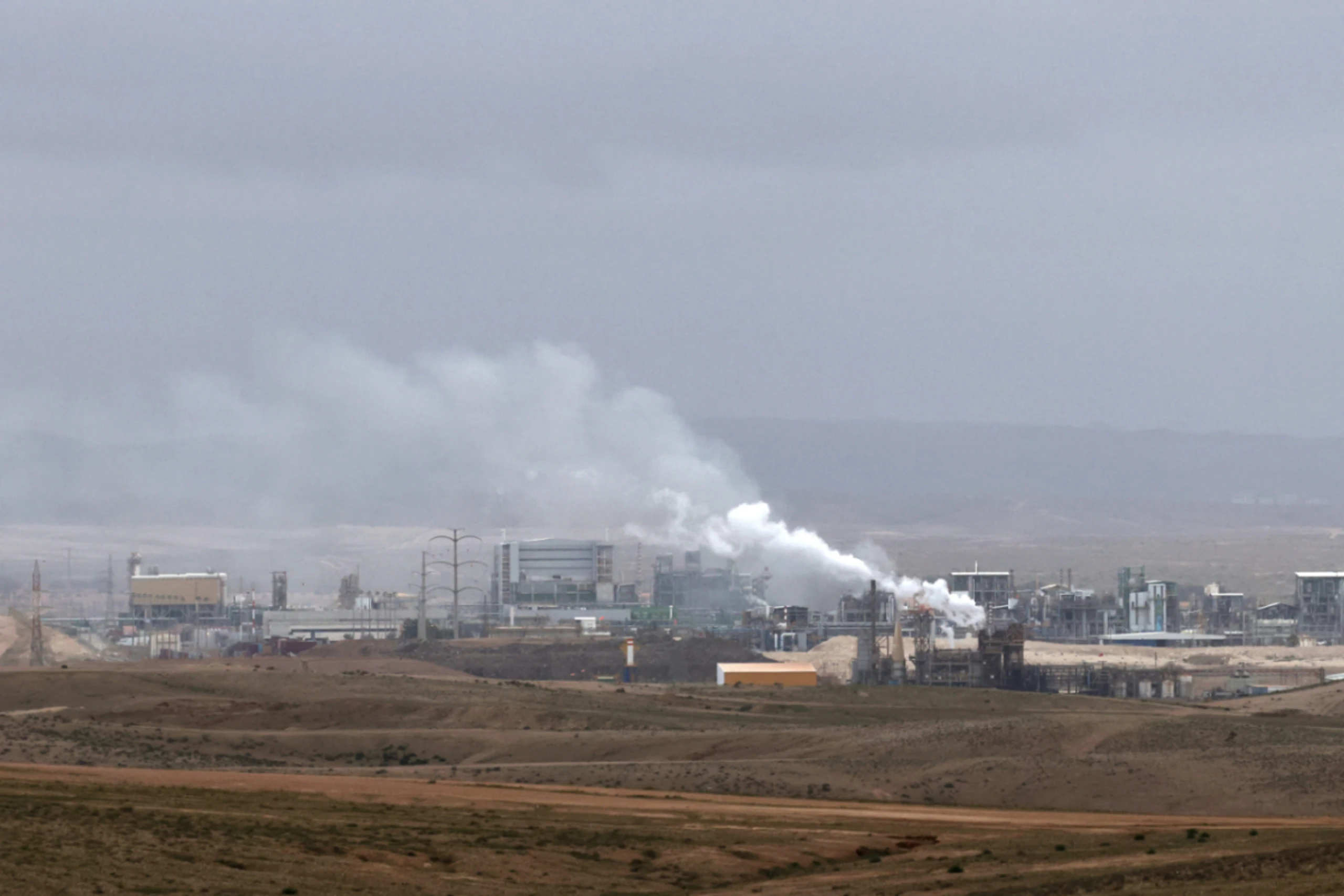 Chemiefabrik außerhalb Beershebas attackiert