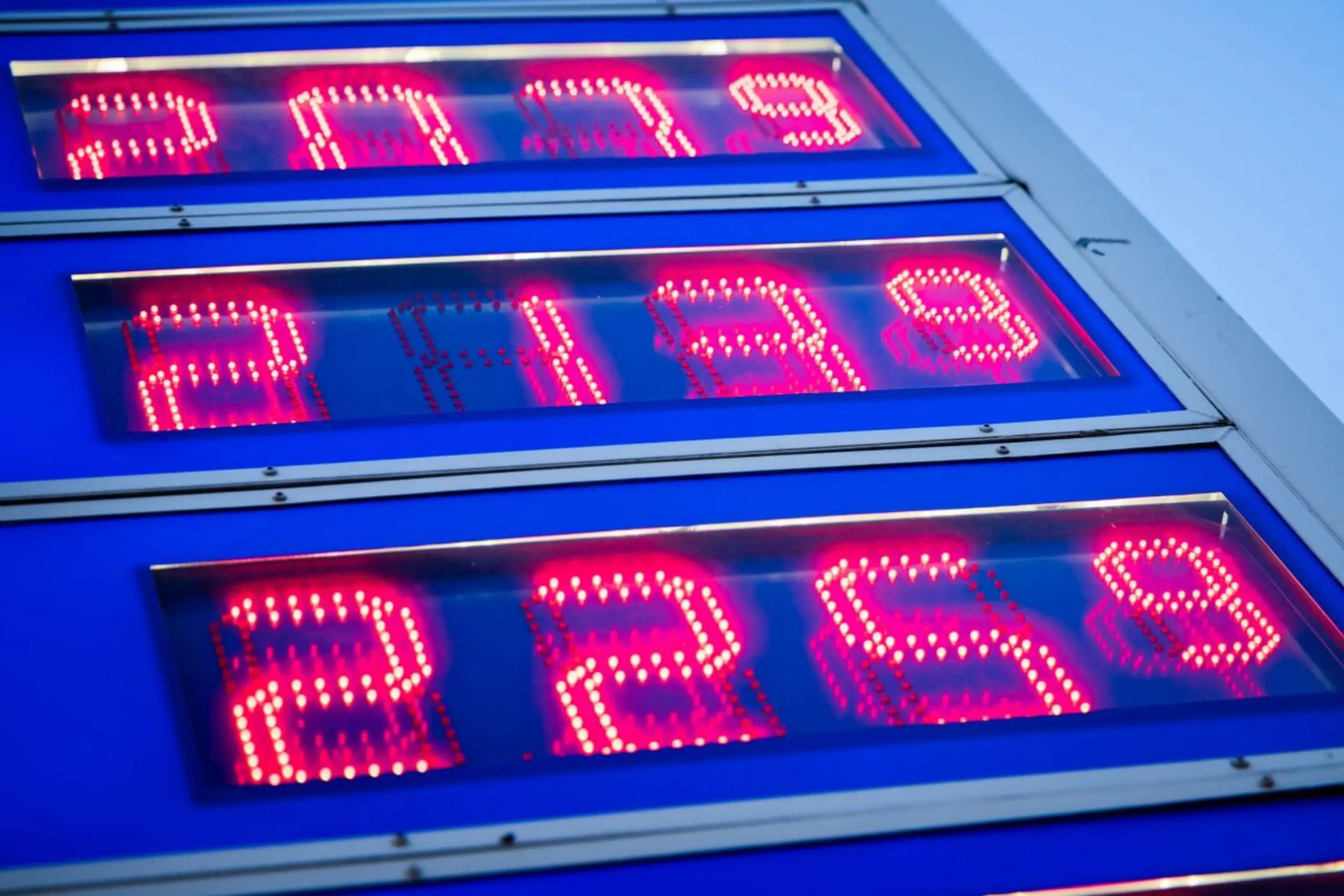 ++ ARCHIVBILD ++ An der Zapfsäule schon lange sichtbar, nun statistisch erfasst