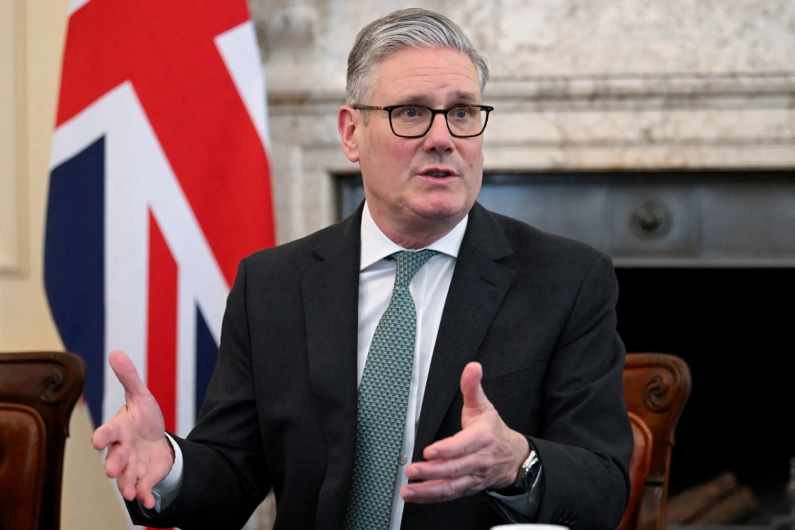 Premier Keir Starmer will "Freiheit der Schifffahrt" wiederherstellen