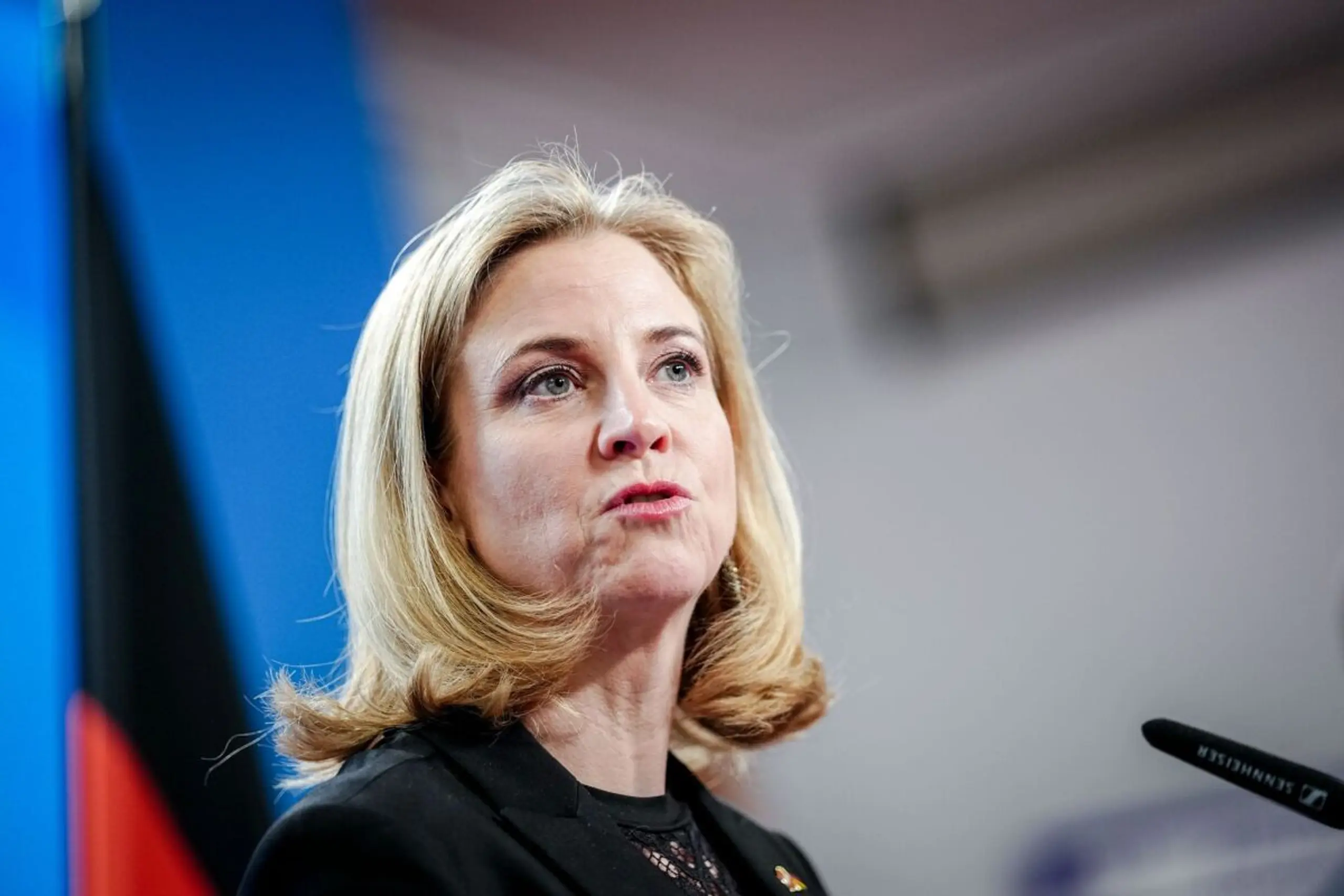 ++ ARCHIVBILD ++ Außenministerin Meinl-Reisinger fährt nach Saudi-Arabien