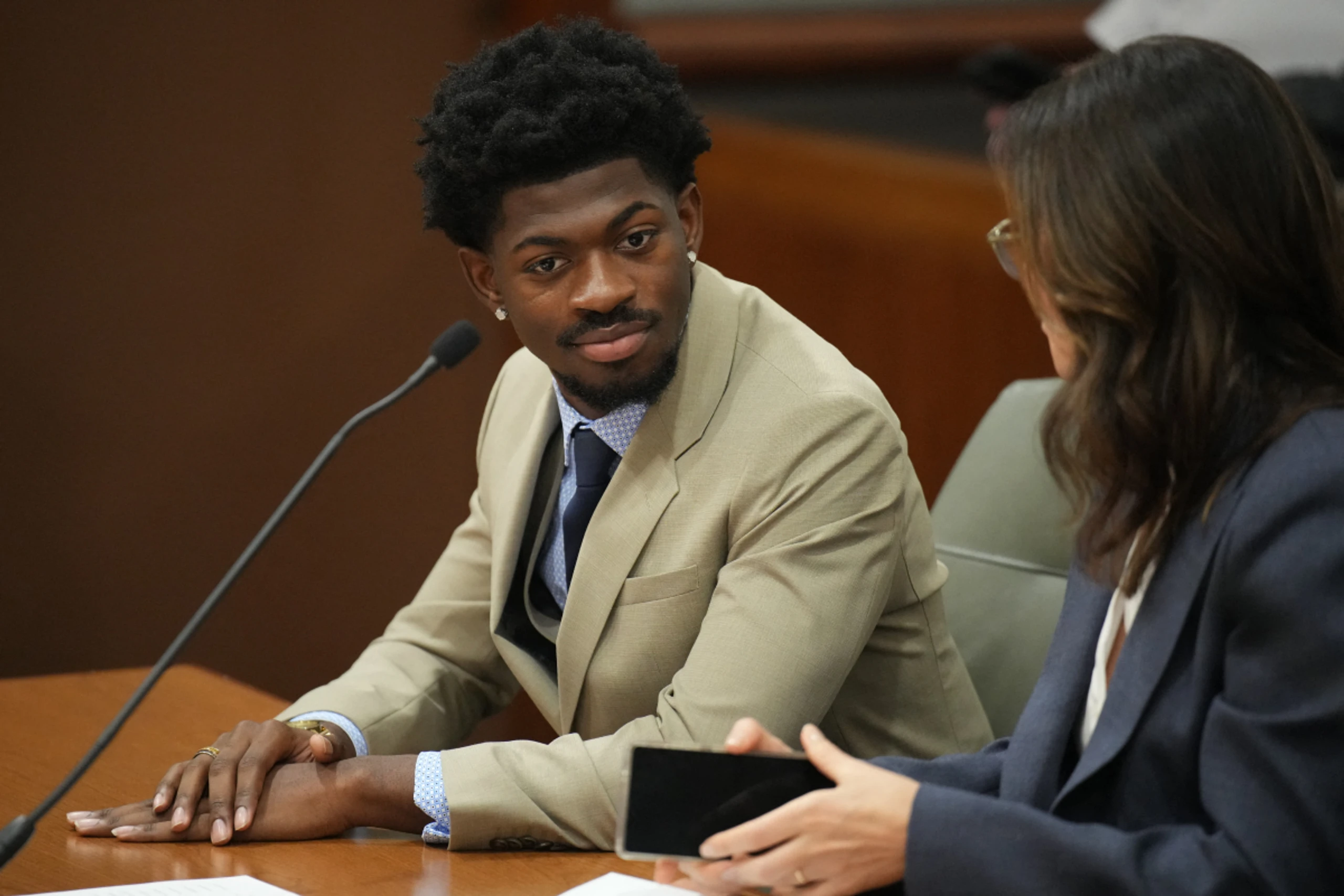 Lil Nas X muss sich zwei Jahre an die Auflagen halten