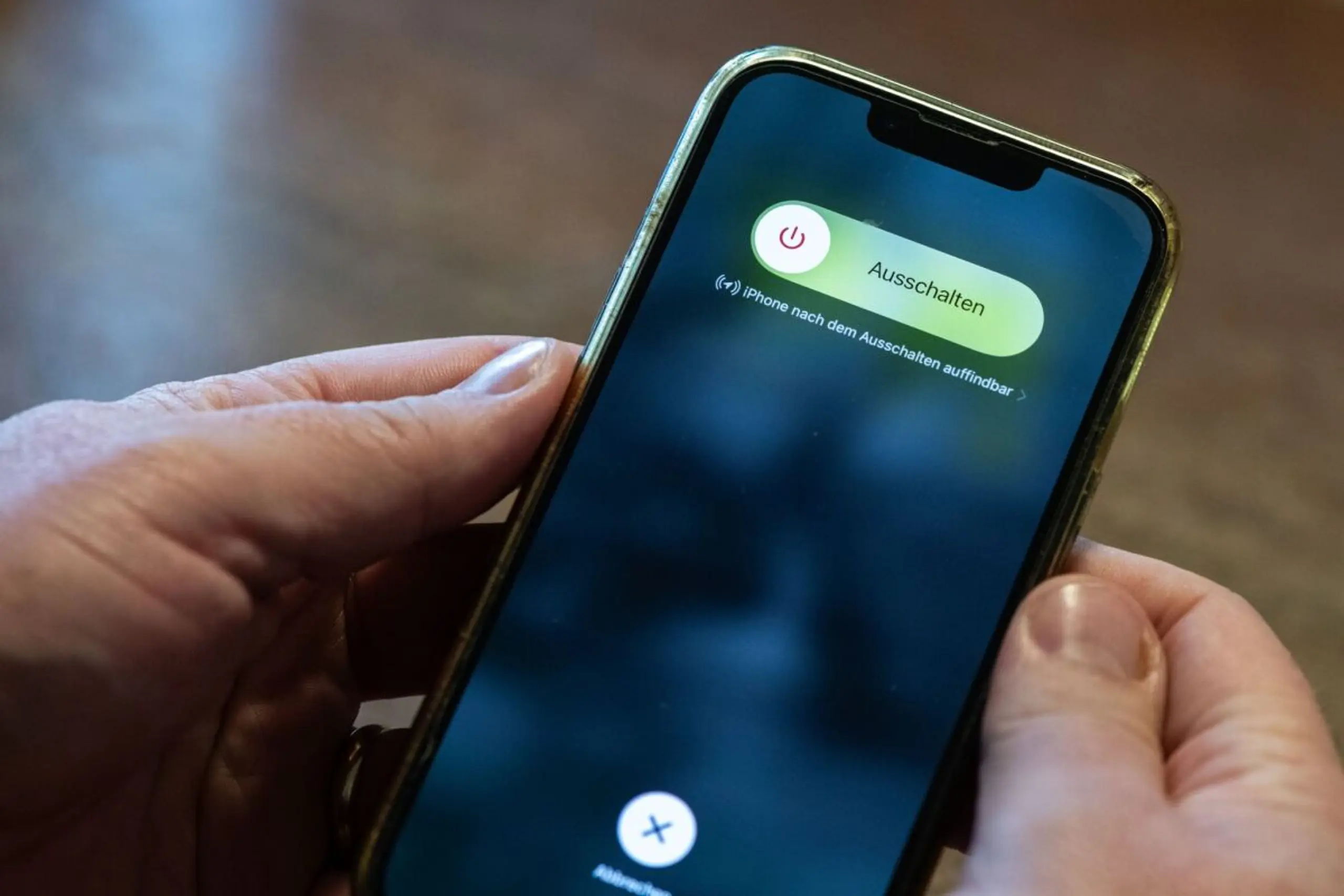 Wenn sich das iPhone aufhängt, hilft ein erzwungener Neustart