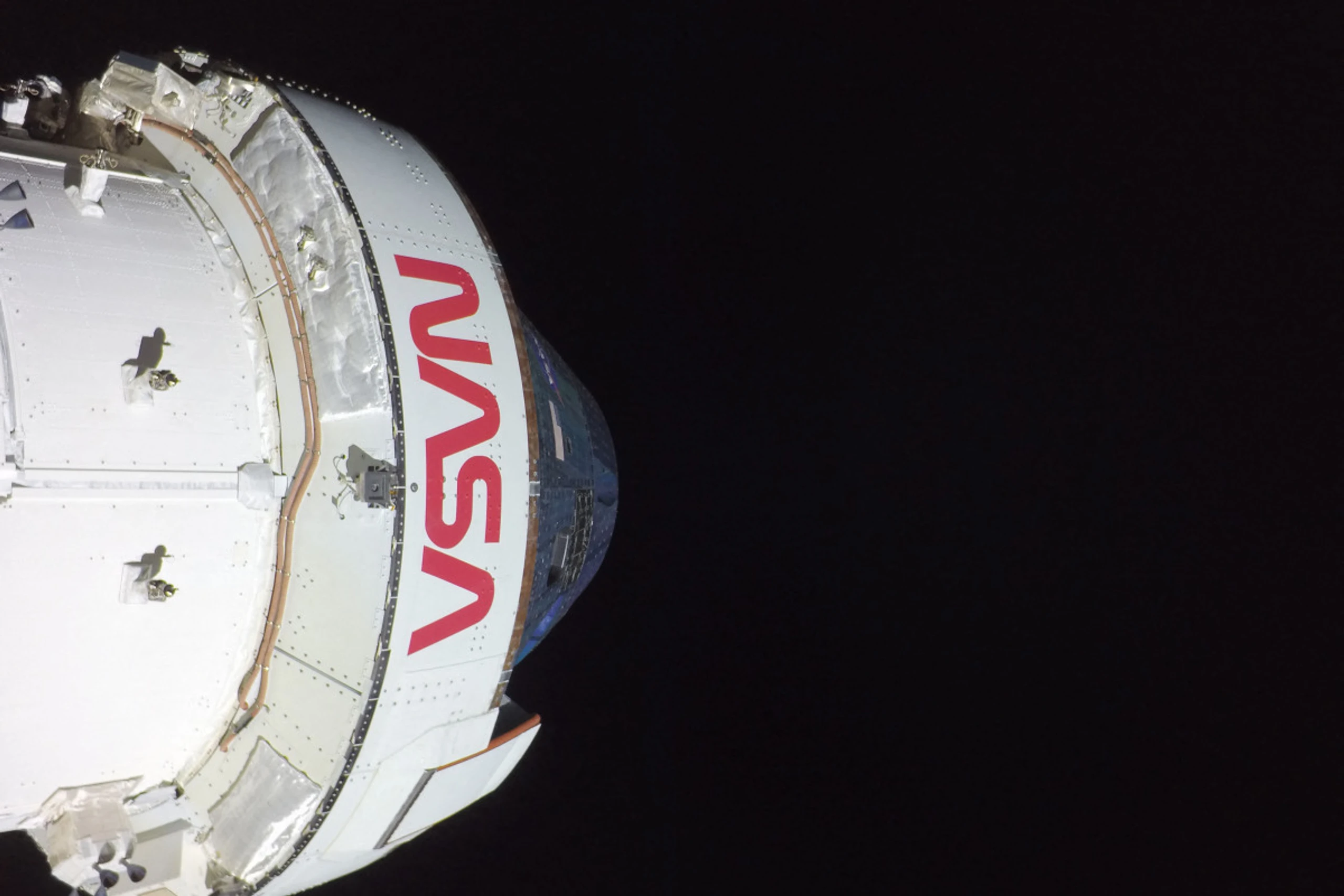 Orionkapsel auf dem Weg zurück zur Erde