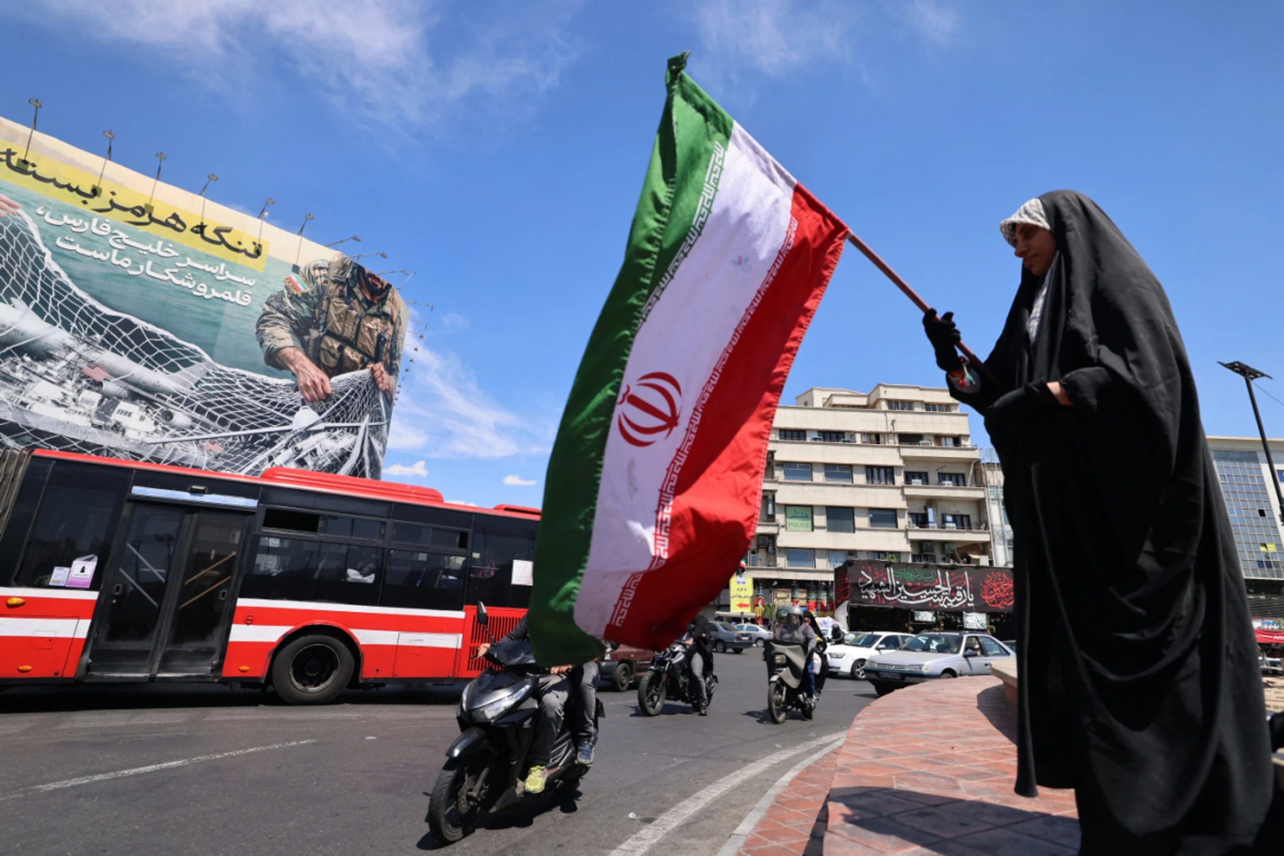 Am Montag beginnen die USA mit der Blockade der Straße von Hormuz