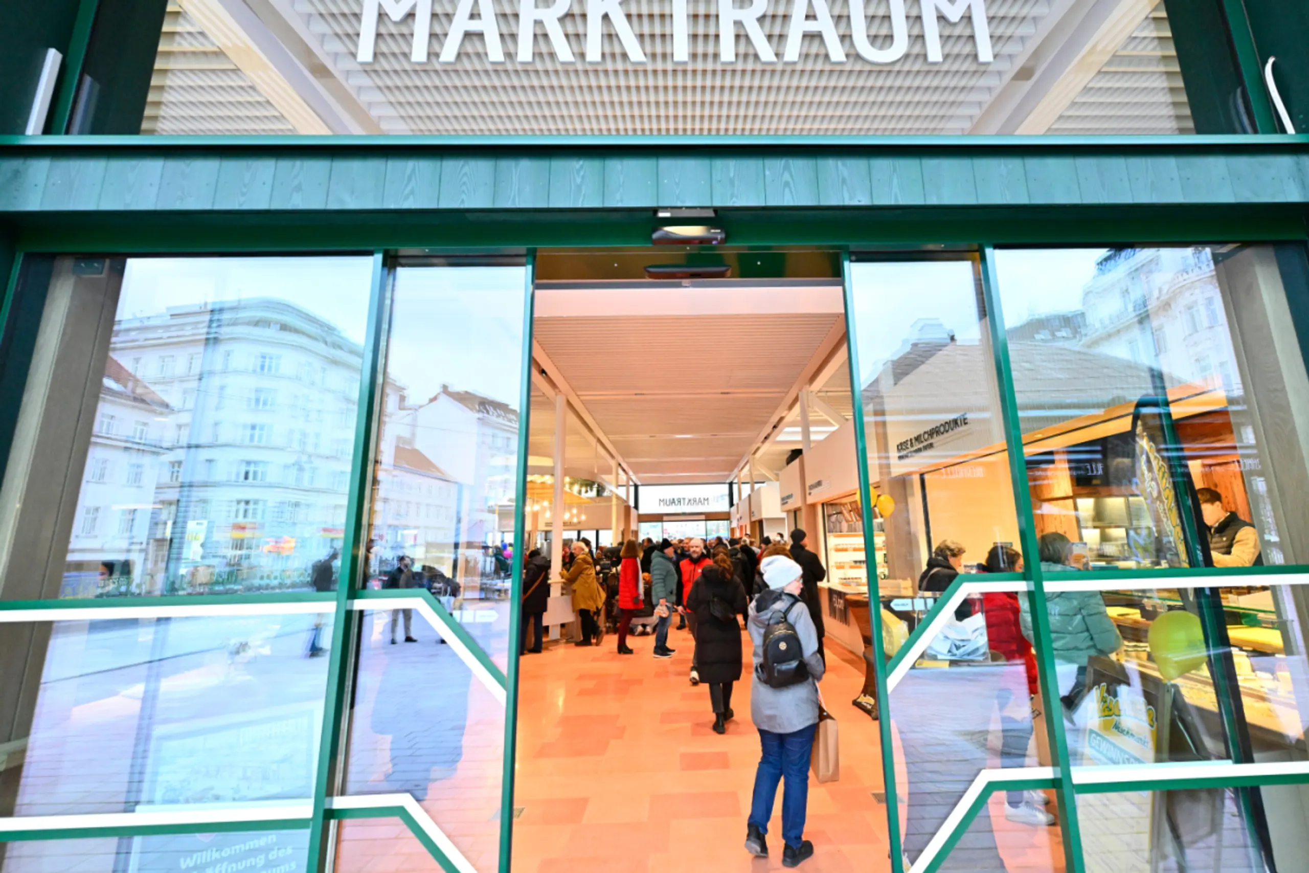Auch der "Marktraum" feiert den Song Contest