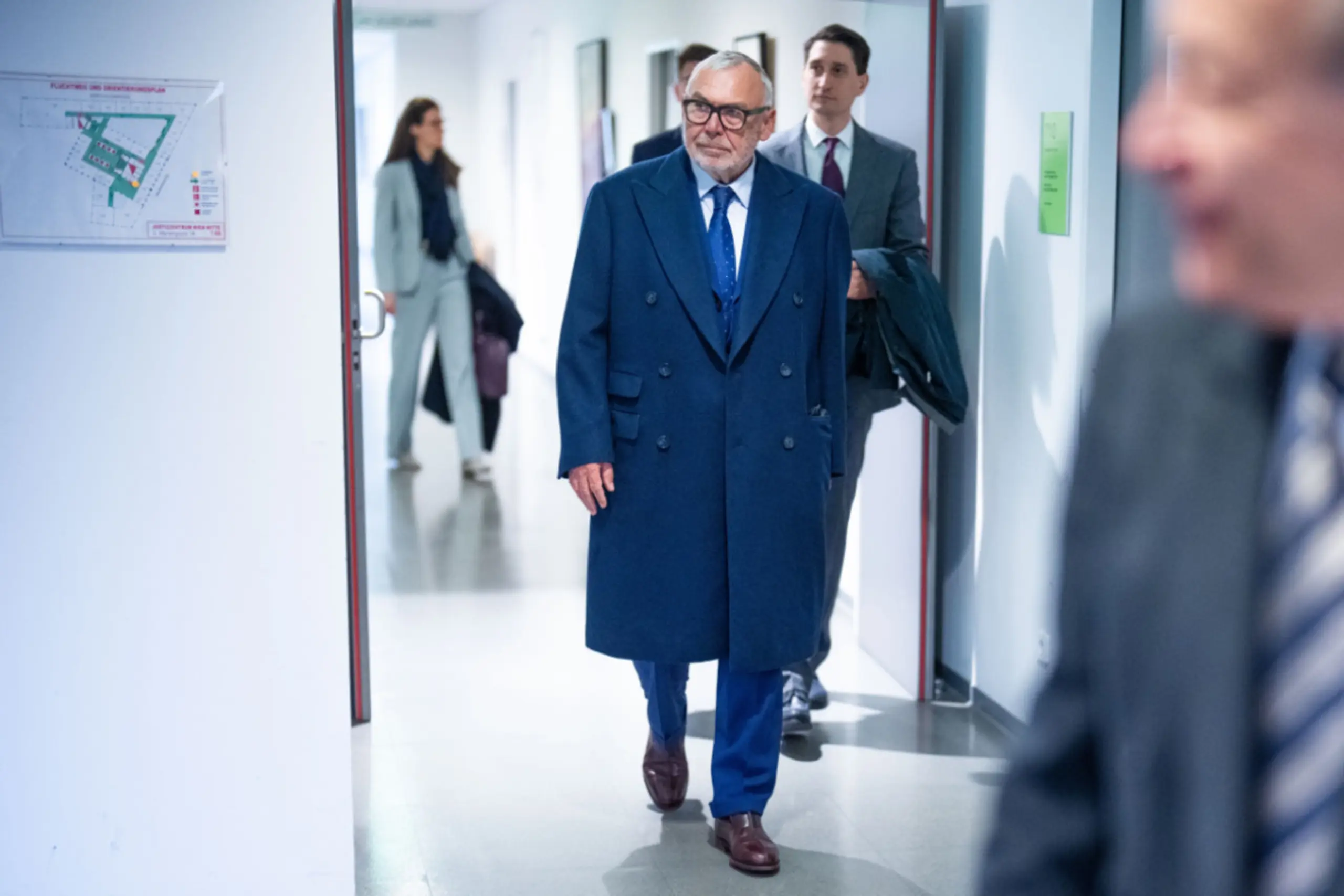 Erster Auftritt vor Gericht für Gusenbauer in der Signa-Causa