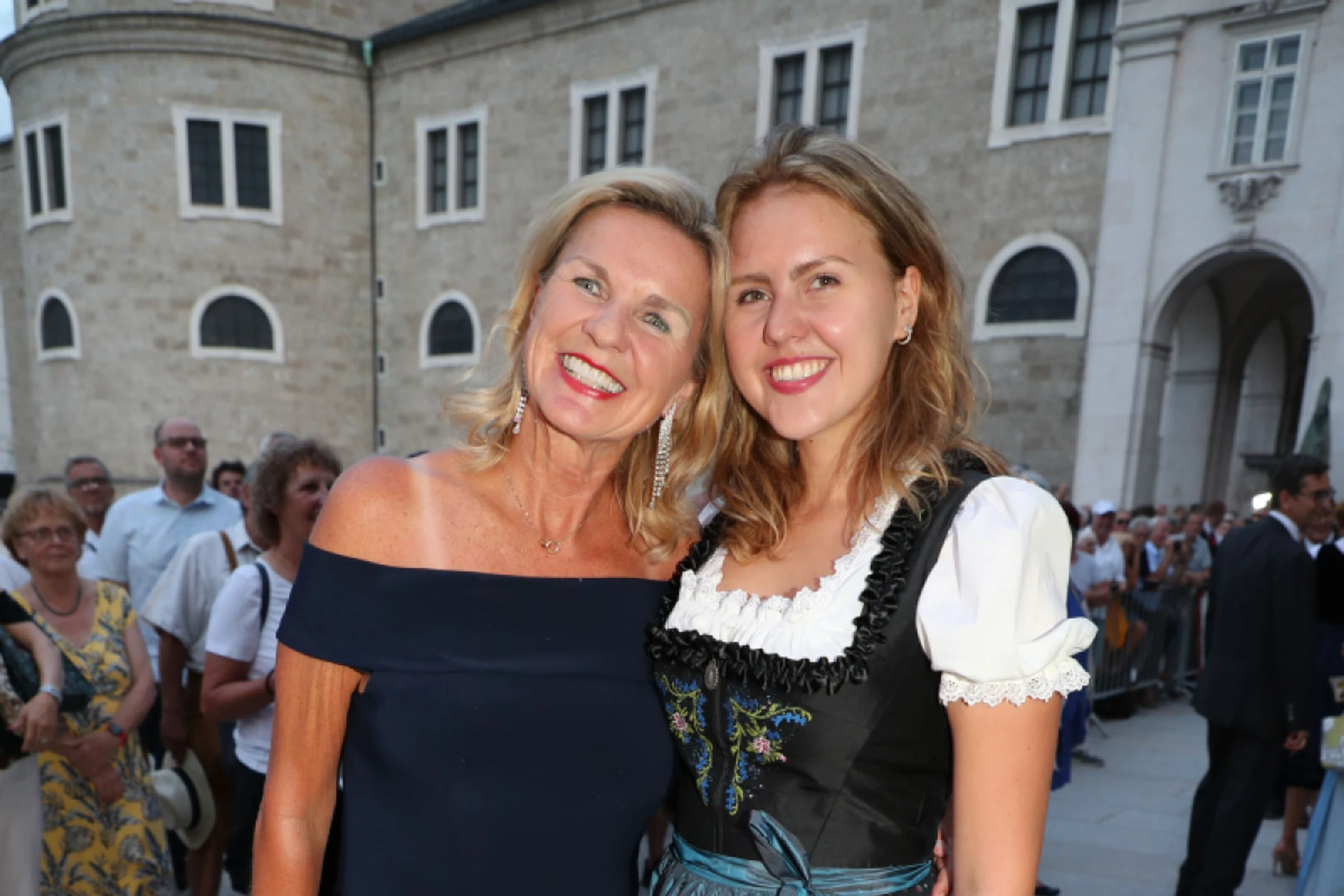 Hera Lind mit Tochter Fritzi 2019 in Salzburg