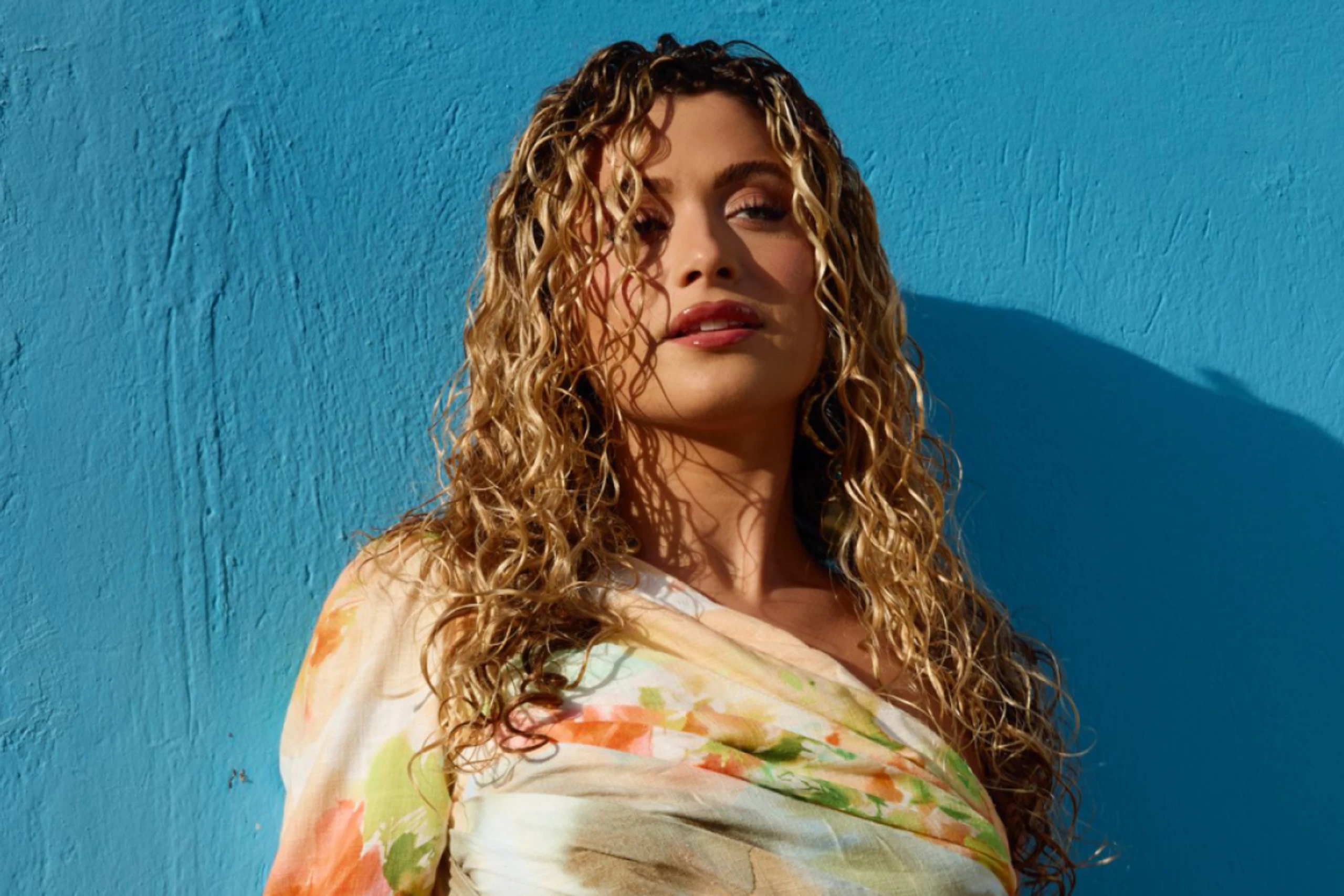 ++ HANDOUT ++ Antigoni will mehr - und singt "Jalla" für Zypern