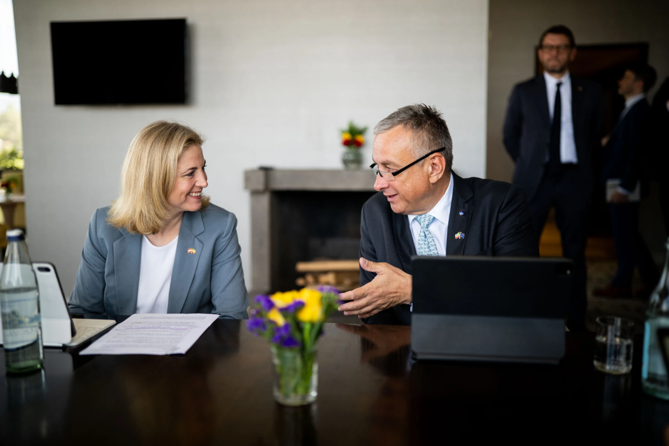 Außenministerin Meinl-Reisinger und EU-Kommissar Sikela in Addis Abeba