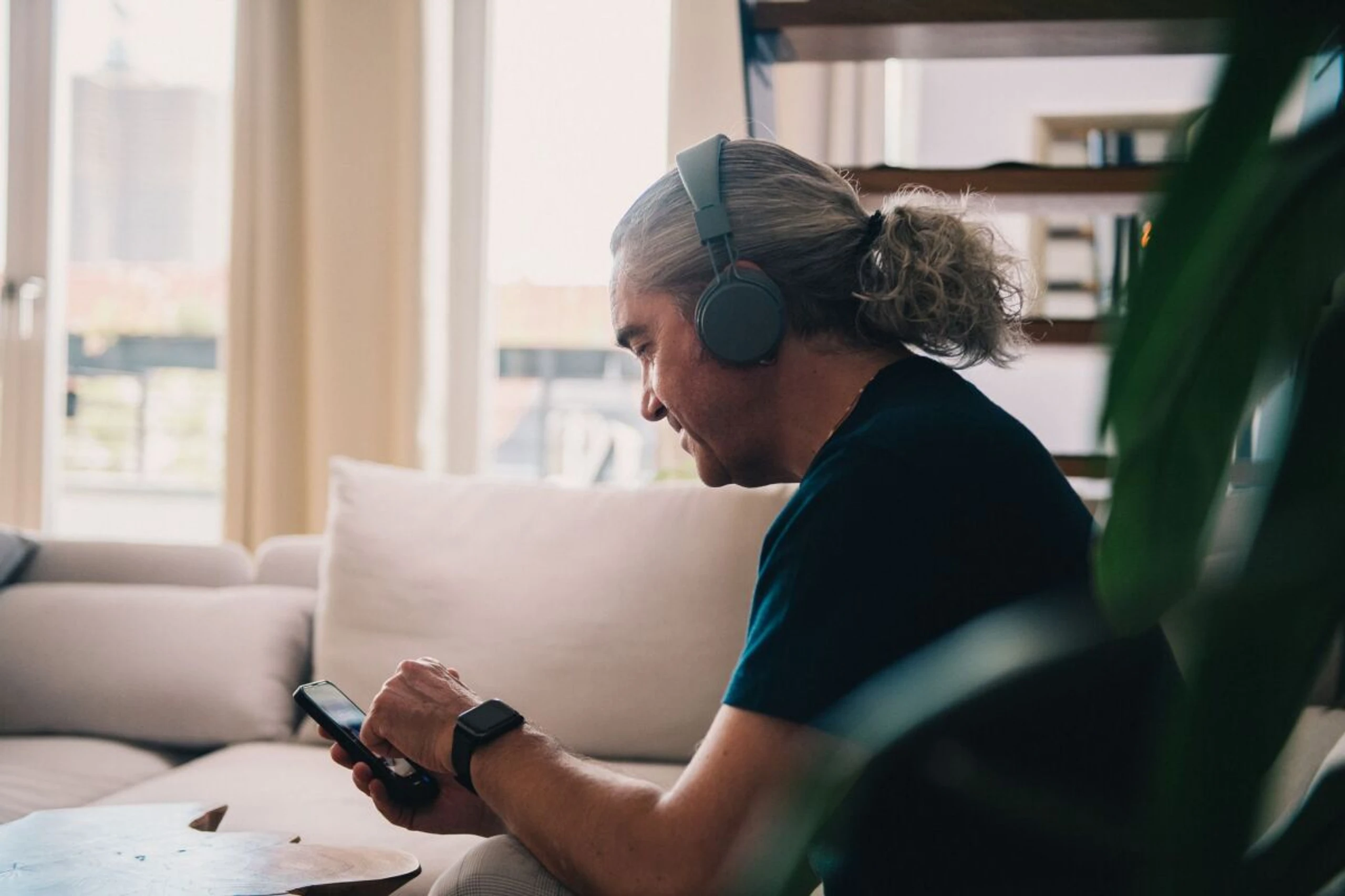 Wer bei Spotify ganz bewusst zuhören möchte, kann Videos ausschalten