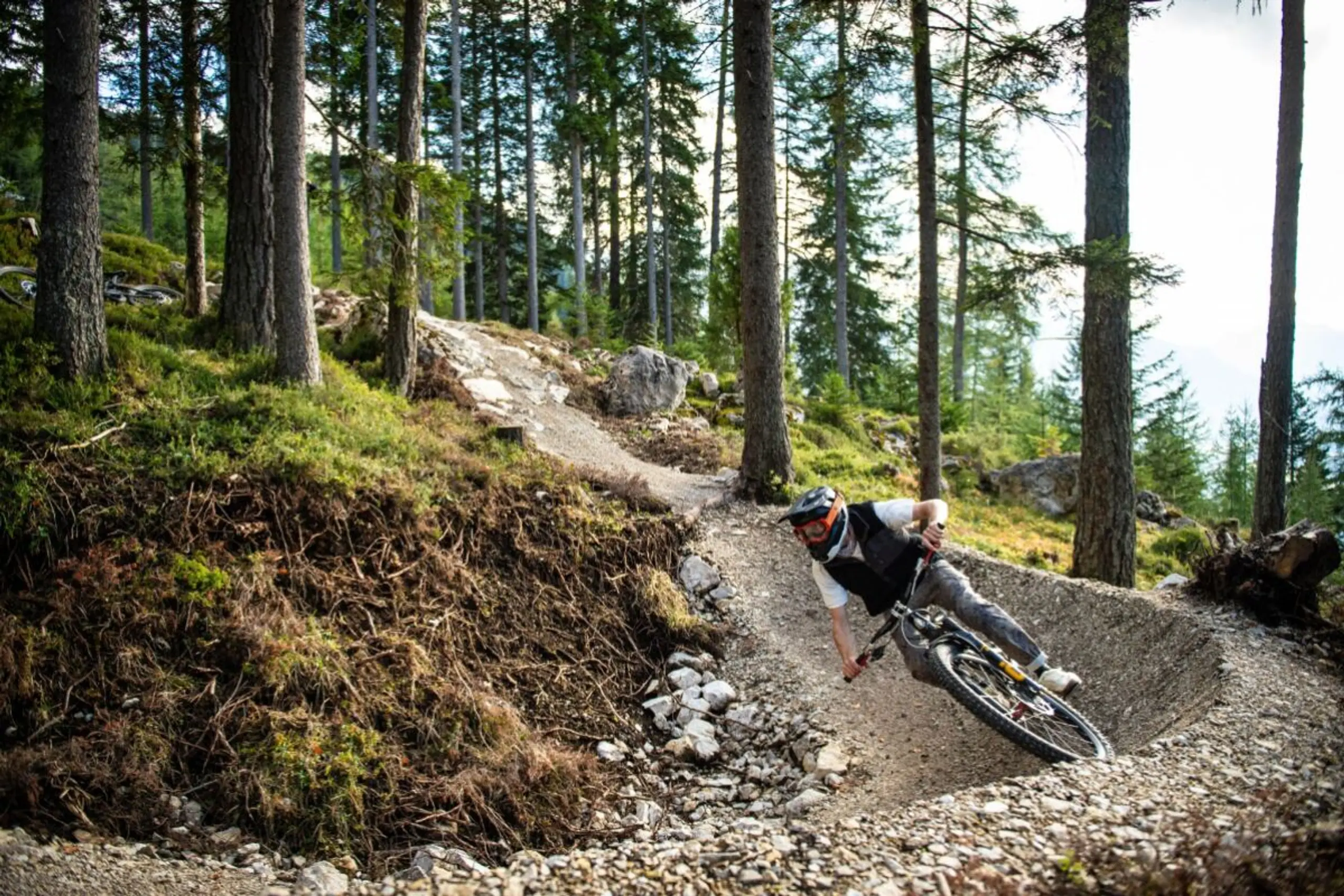 Der Bikepark Zugspitze bietet drei Trails an