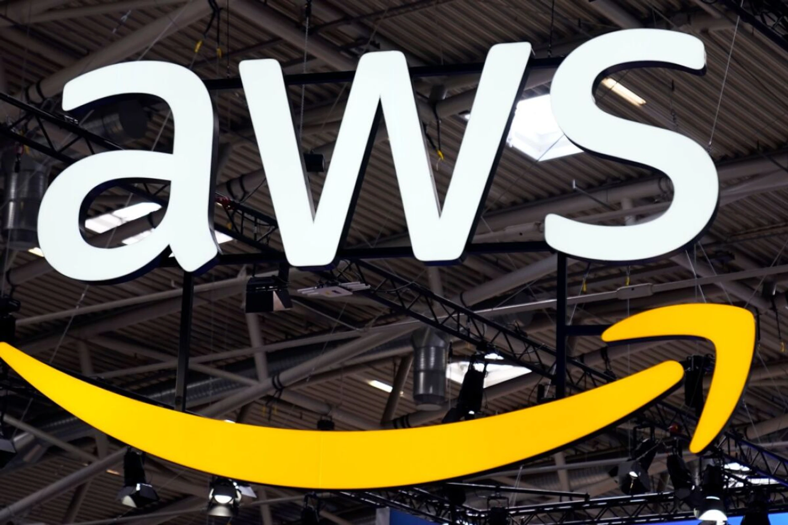 ++ ARCHIVBILD ++ Amazon könnte Werk in Oberösterreich bauen