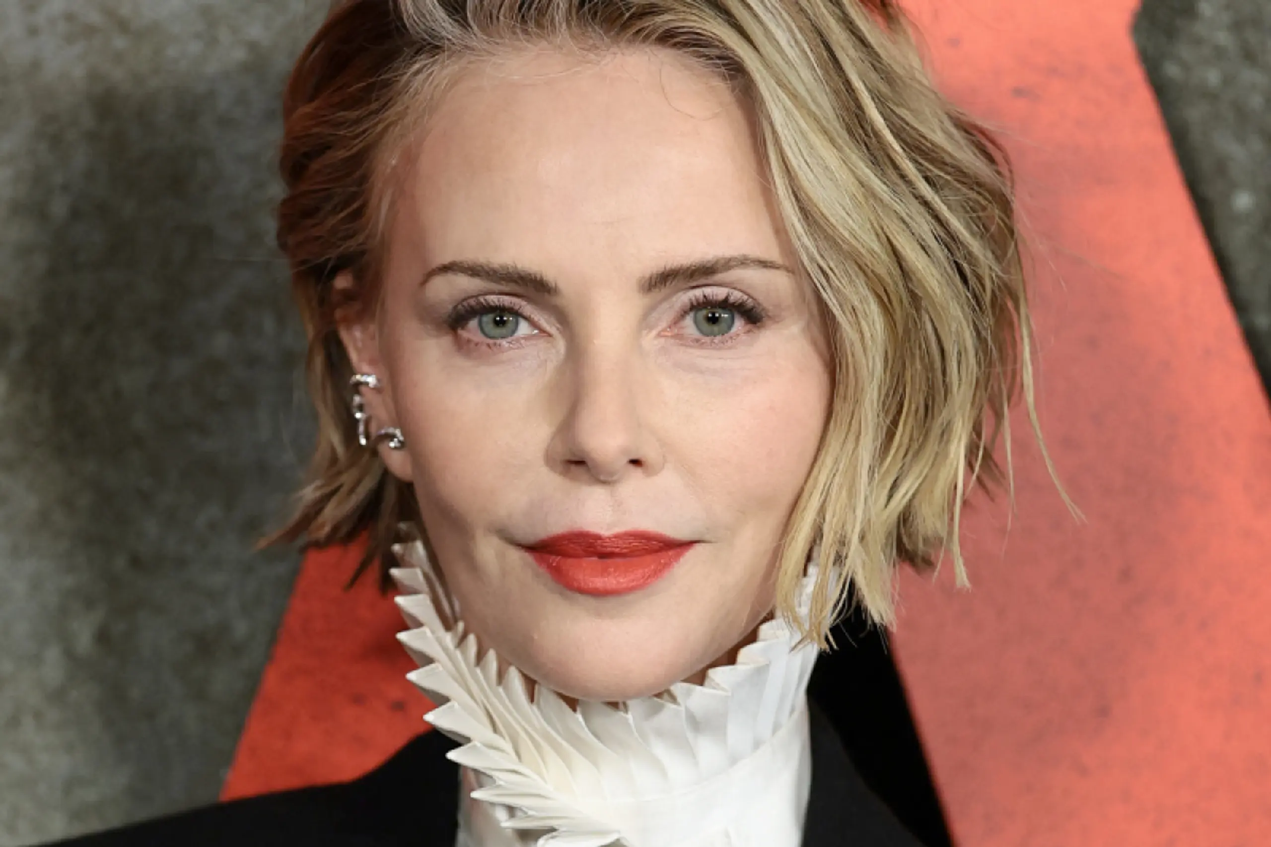 Die Schauspielerin leidet unter ihren Töchtern