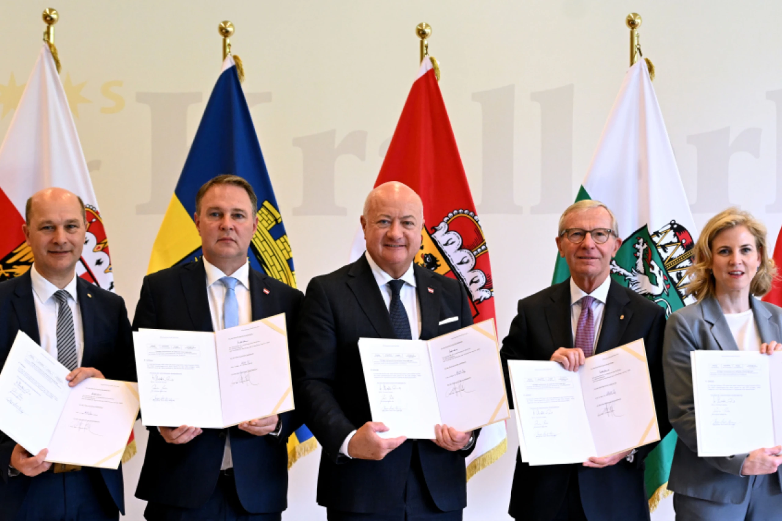 Bund, Länder und Gemeinden verhandeln seit dem Vorjahr