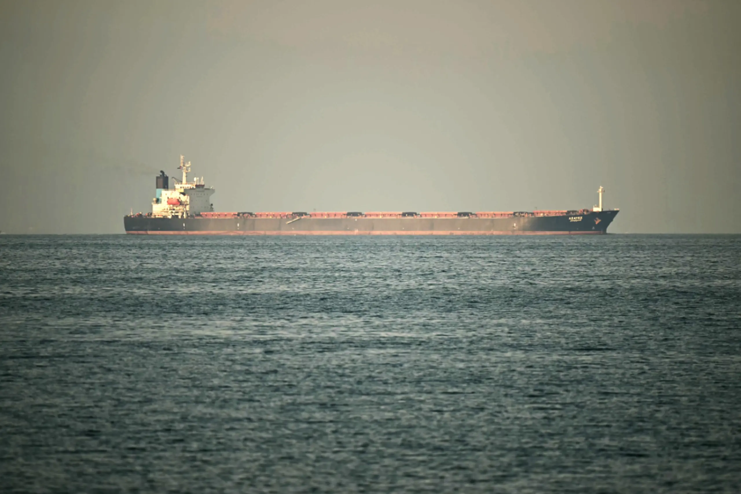 Handelsschiffe sollen nach dem Willen des Iran zahlen