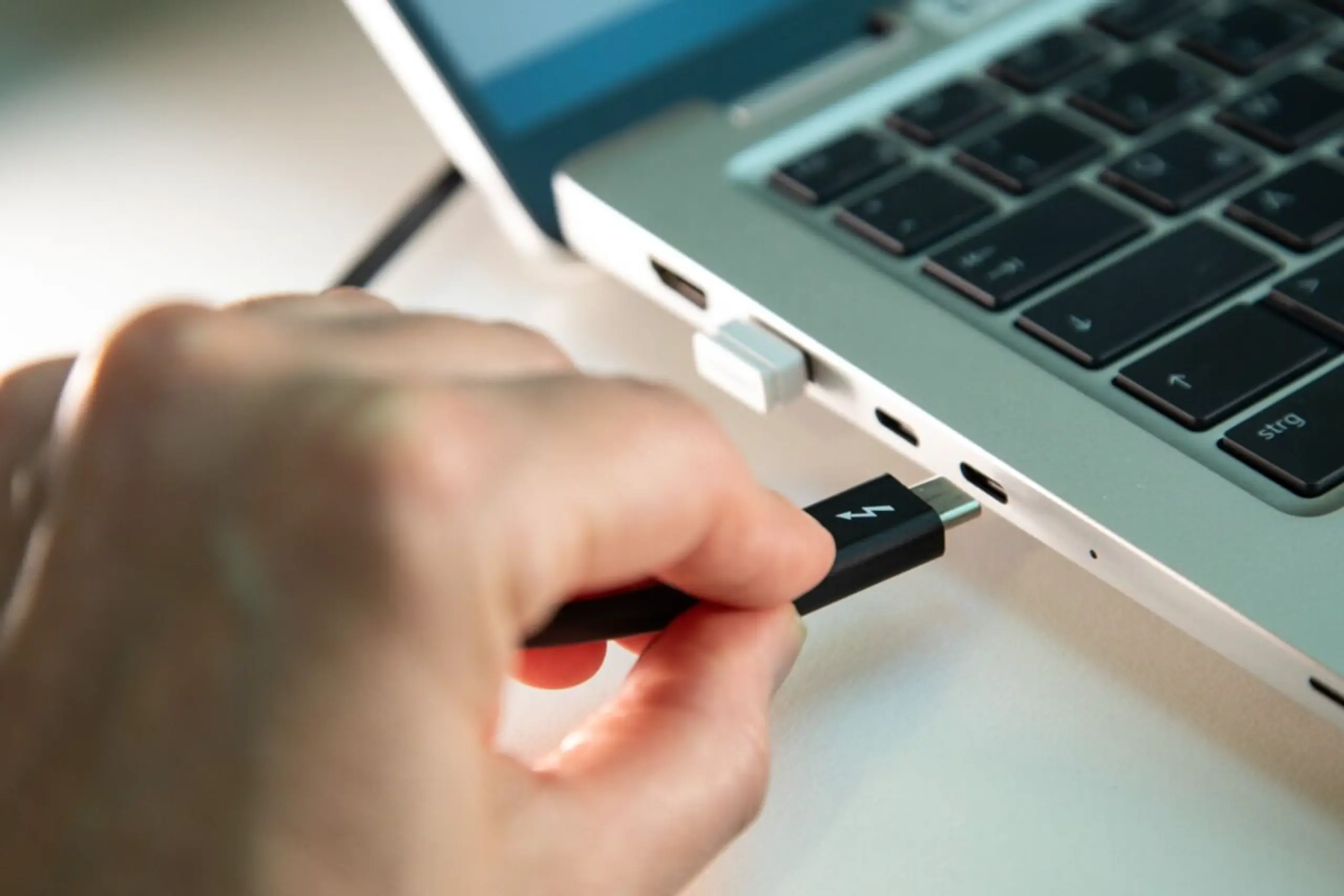 Neue Notebooks, brauchen einen USB-C-Anschluss zum Laden